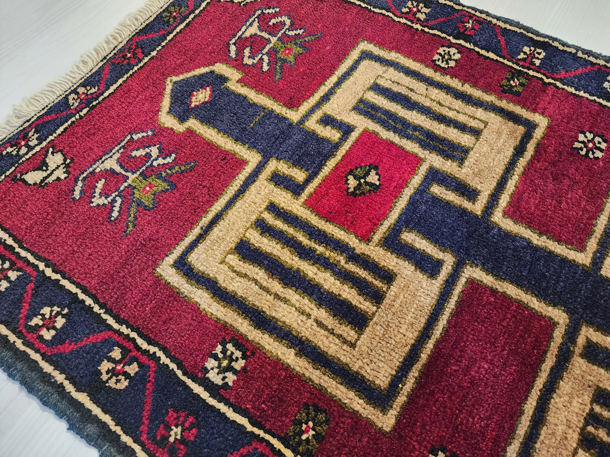 Vintage Adana rug in red, blue and beige, 1'10" x 3'2", photo 6