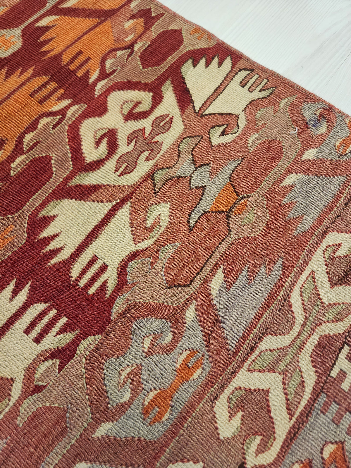 Vintage Afyon kilim rug in pink and orange, 1'7" x 3', photo 6