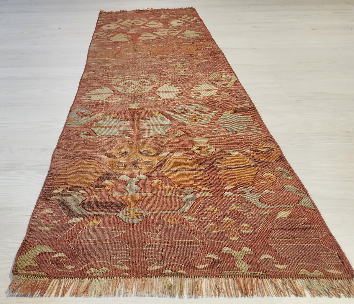 Vintage Afyon kilim runner in pink and orange, 1'9" x 4'9", photo 9