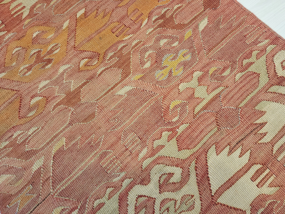 Vintage Afyon kilim runner in pink and orange, 1'9" x 4'9", photo 10