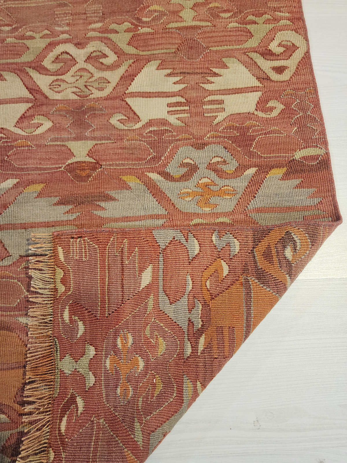 Vintage Afyon kilim runner in pink and orange, 1'9" x 4'9", photo 11