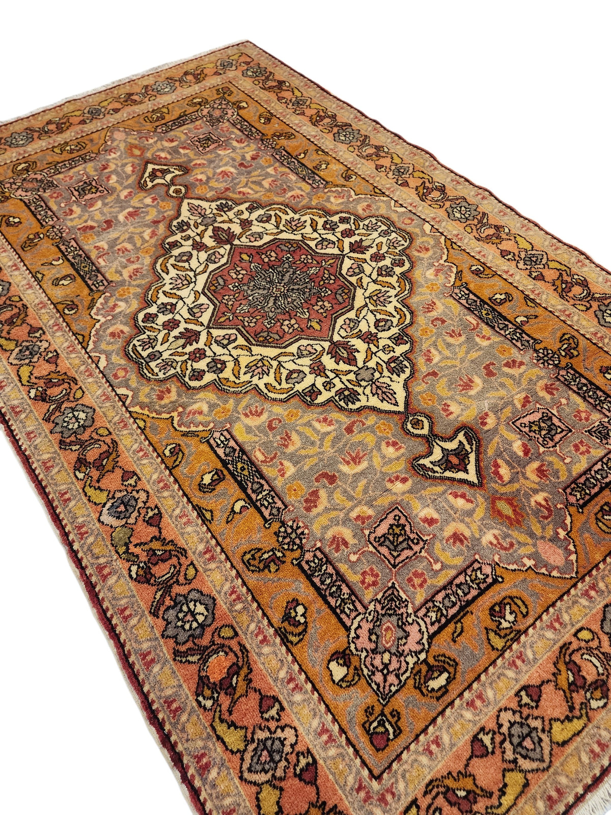 80-Year-Old Hand-Knotted Kayseri Burunguz Rug – Armenian Weave, Natural Dyes (4x7 ft)