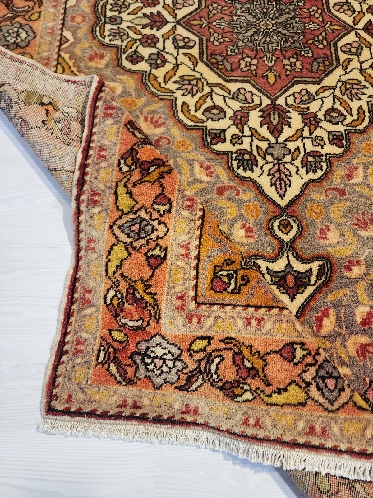 80-Year-Old Hand-Knotted Kayseri Burunguz Rug – Armenian Weave, Natural Dyes (4x7 ft)