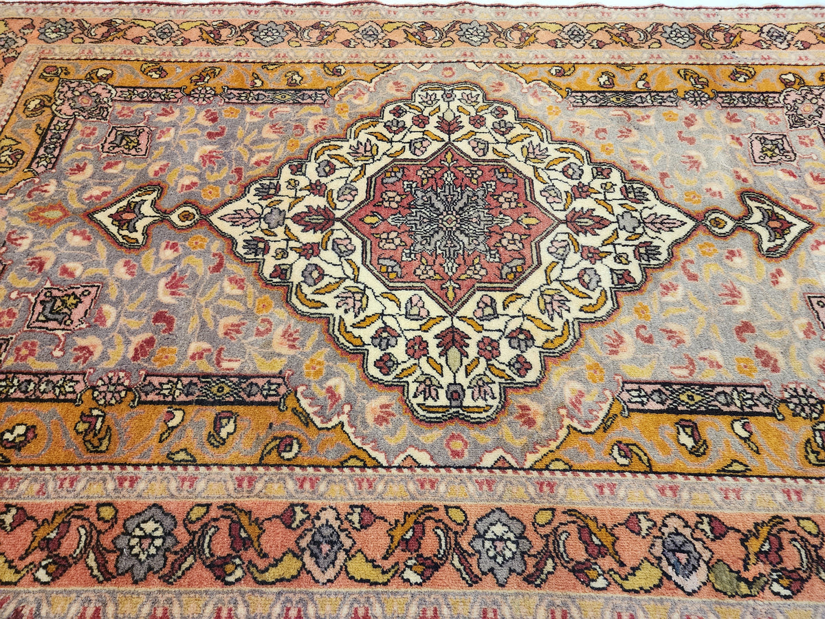 80-Year-Old Hand-Knotted Kayseri Burunguz Rug – Armenian Weave, Natural Dyes (4x7 ft)