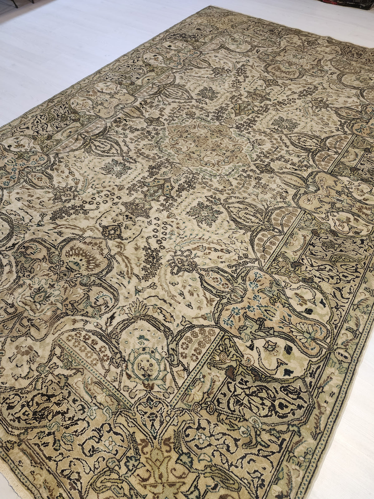 Hand-Knotted Turkish Wool Rug, Neutral Beige Floral Medallion, Antique Anatolian Carpet