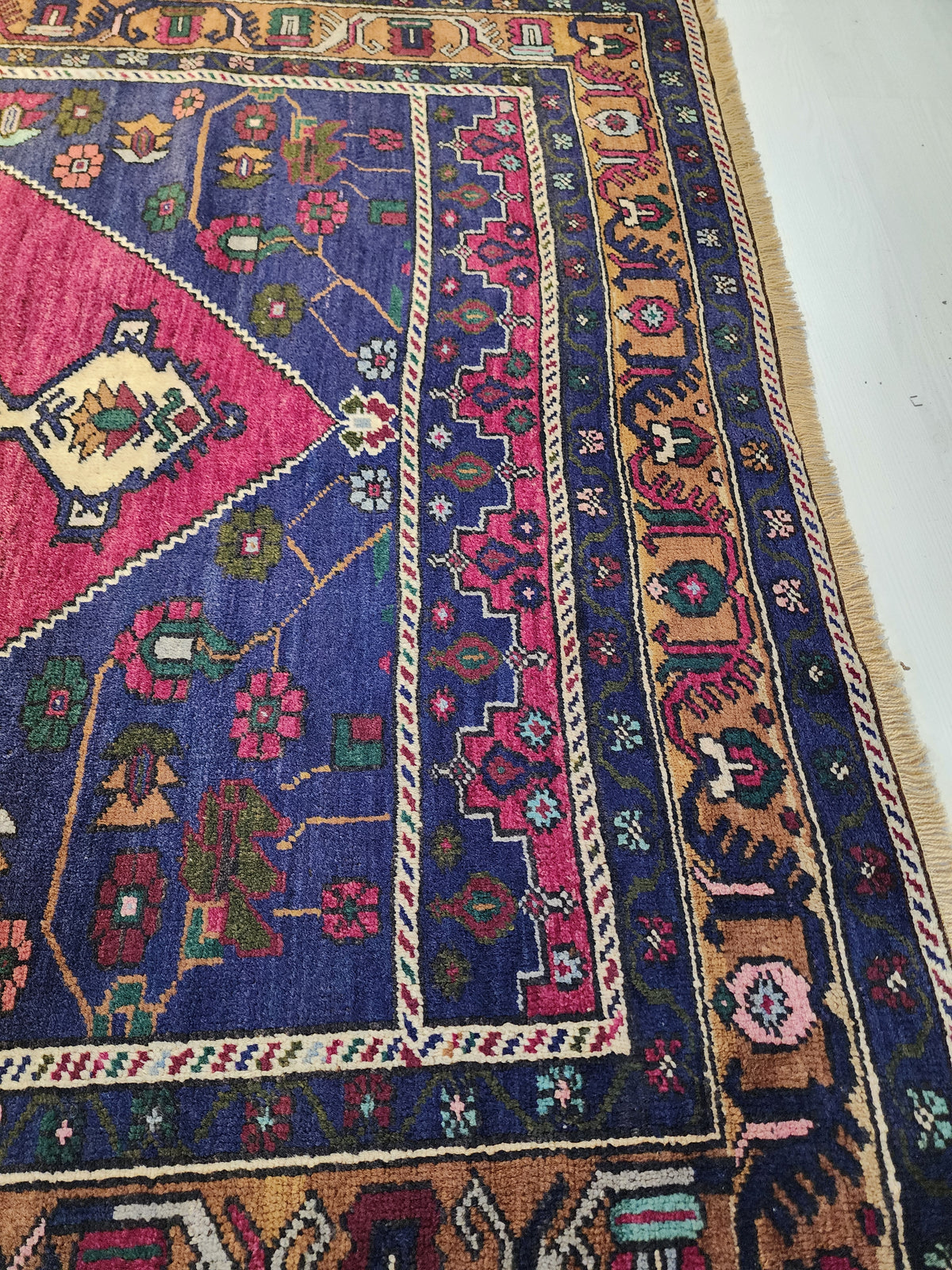 Vintage Işıklar rug in blue, red and brown, 4'8" x 7'2", photo 4