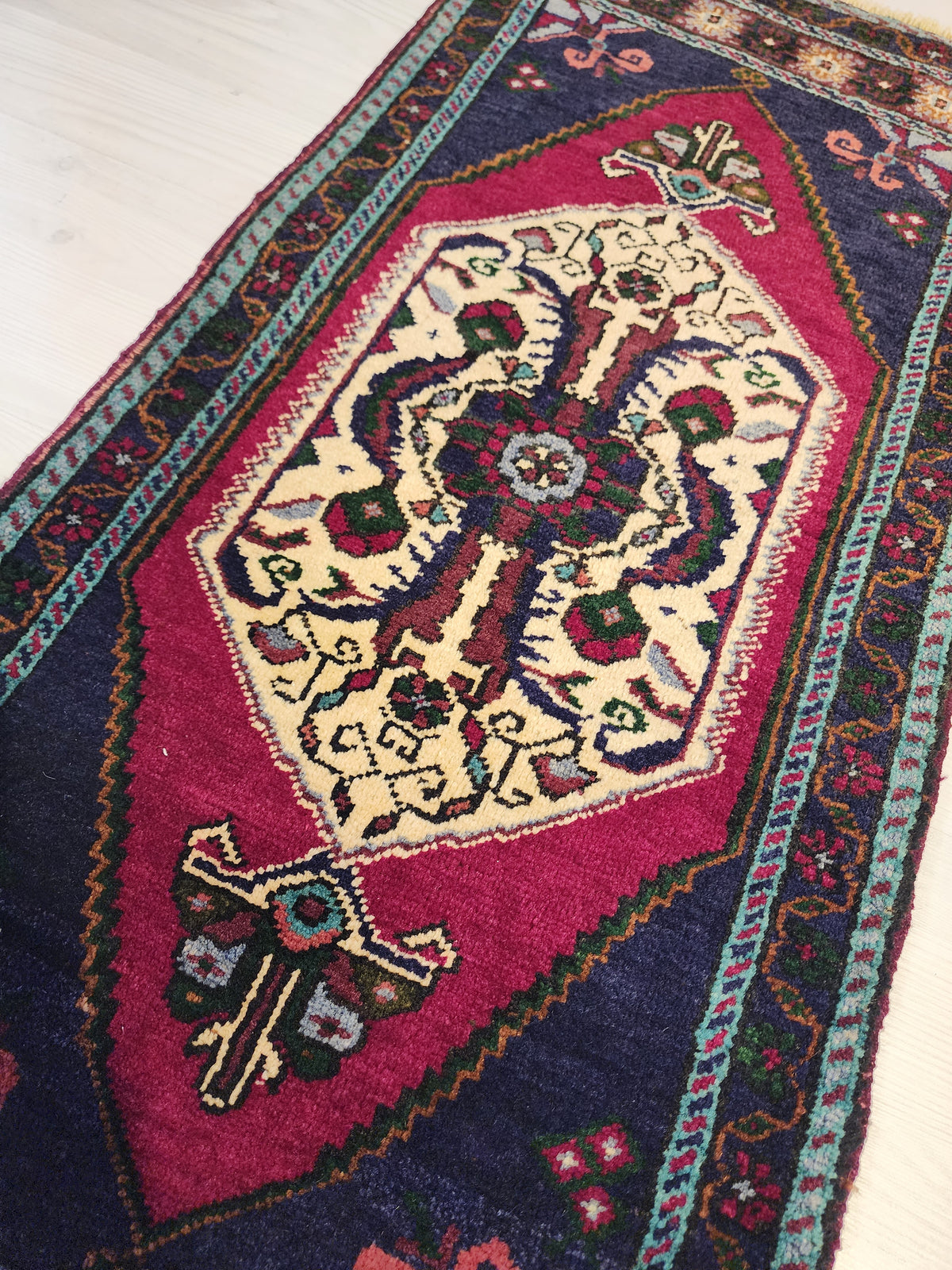 Vintage Işıklar rug in blue, red and white, 1'7" x 3'7", photo 4