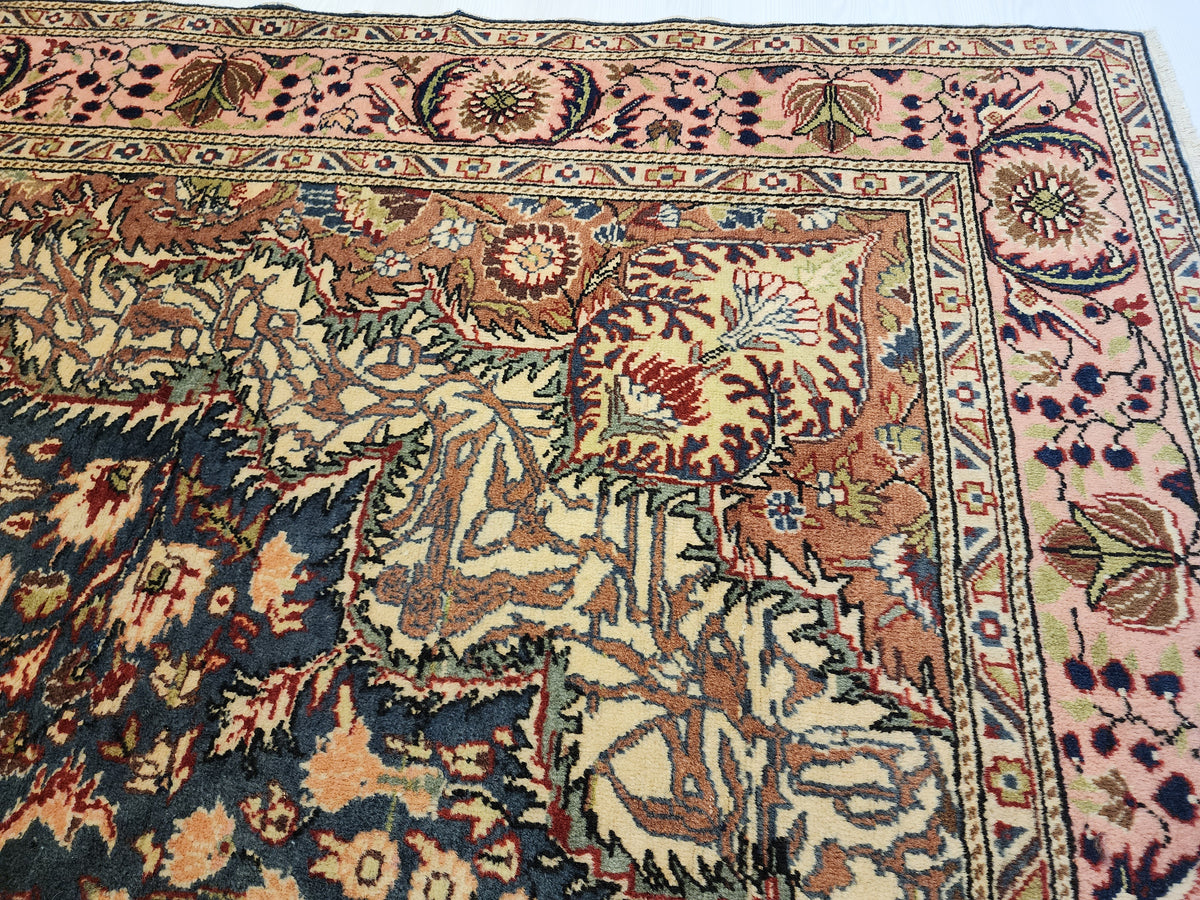 Vintage Kayseri medallion rug in blue, pink and beige, 6'6" x 9'9", photo 4