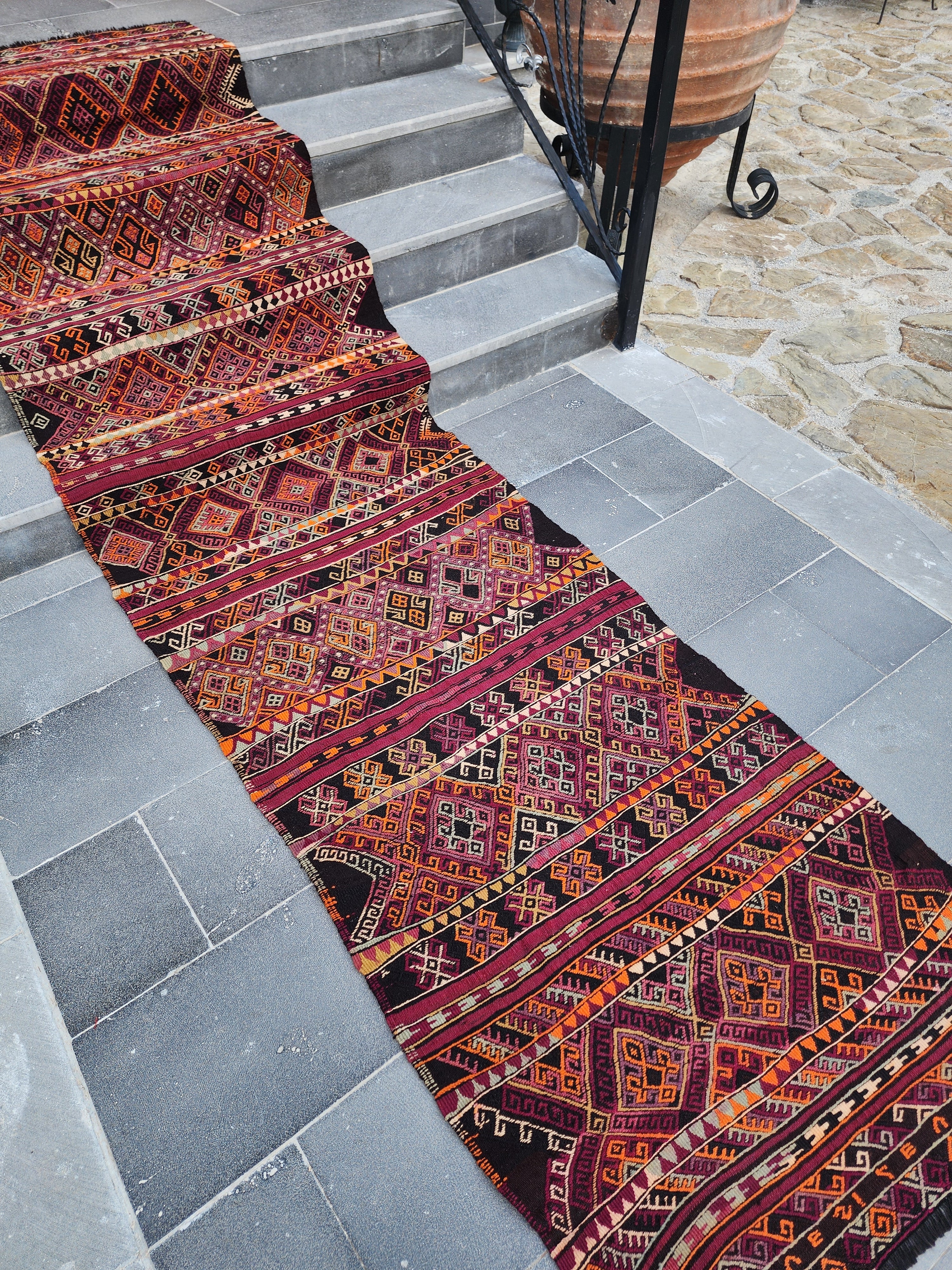 Hürrem — Long Geometric Turkish Flatweave Runner Rug