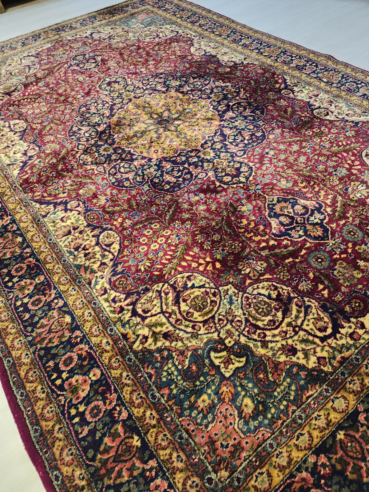 Vintage Ladik medallion rug in red, blue and beige, 6'10" x 10'2", photo 2