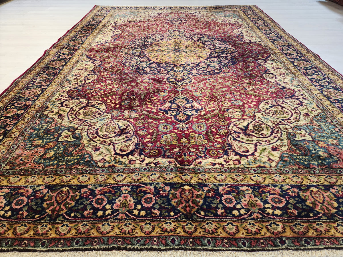Vintage Ladik medallion rug in red, blue and beige, 6'10" x 10'2", photo 11