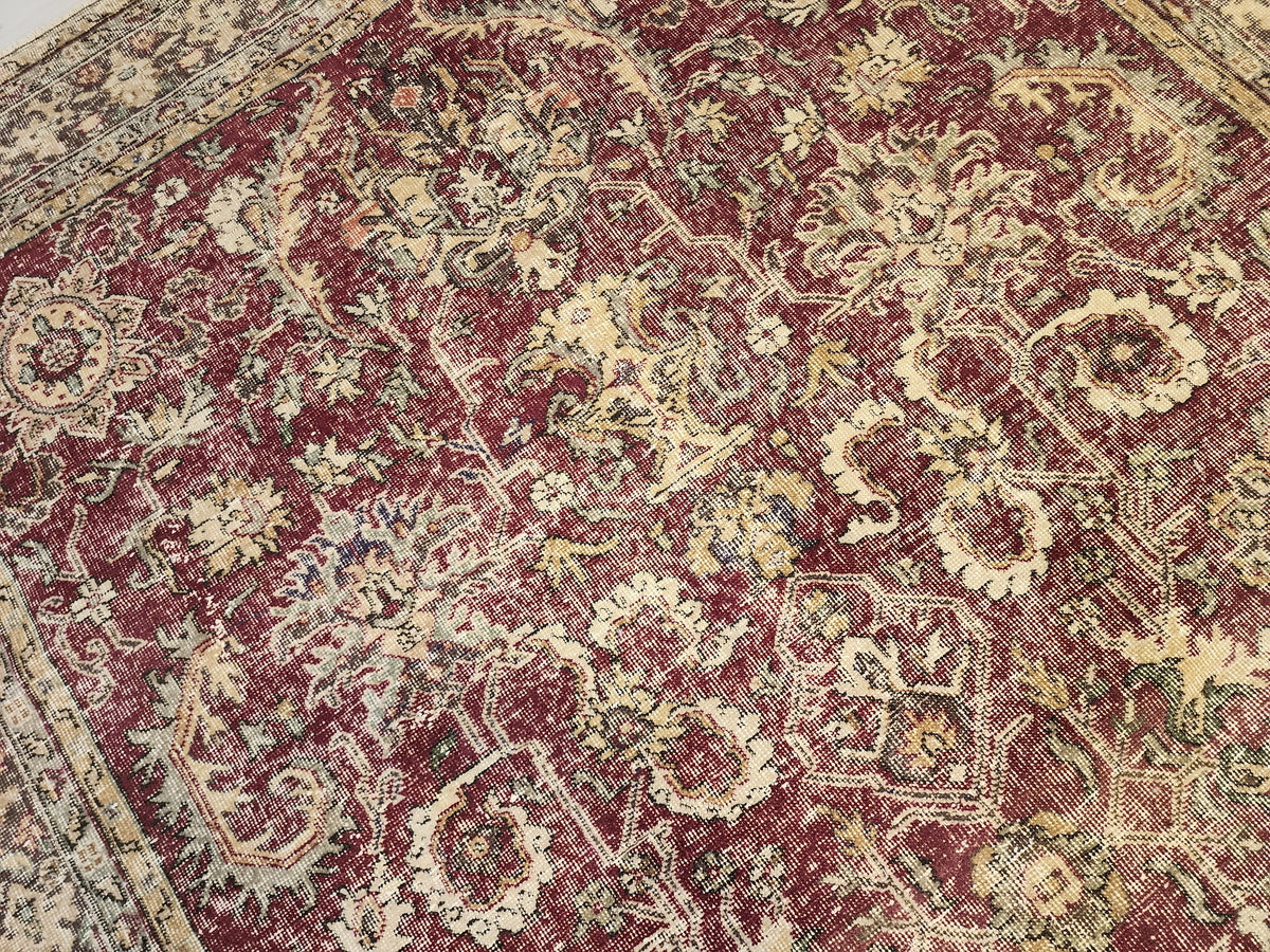 Vintage Turkish Oushak Hand-Knotted Wool Rug, Distressed Floral Carpet (6'8''x10'9'')