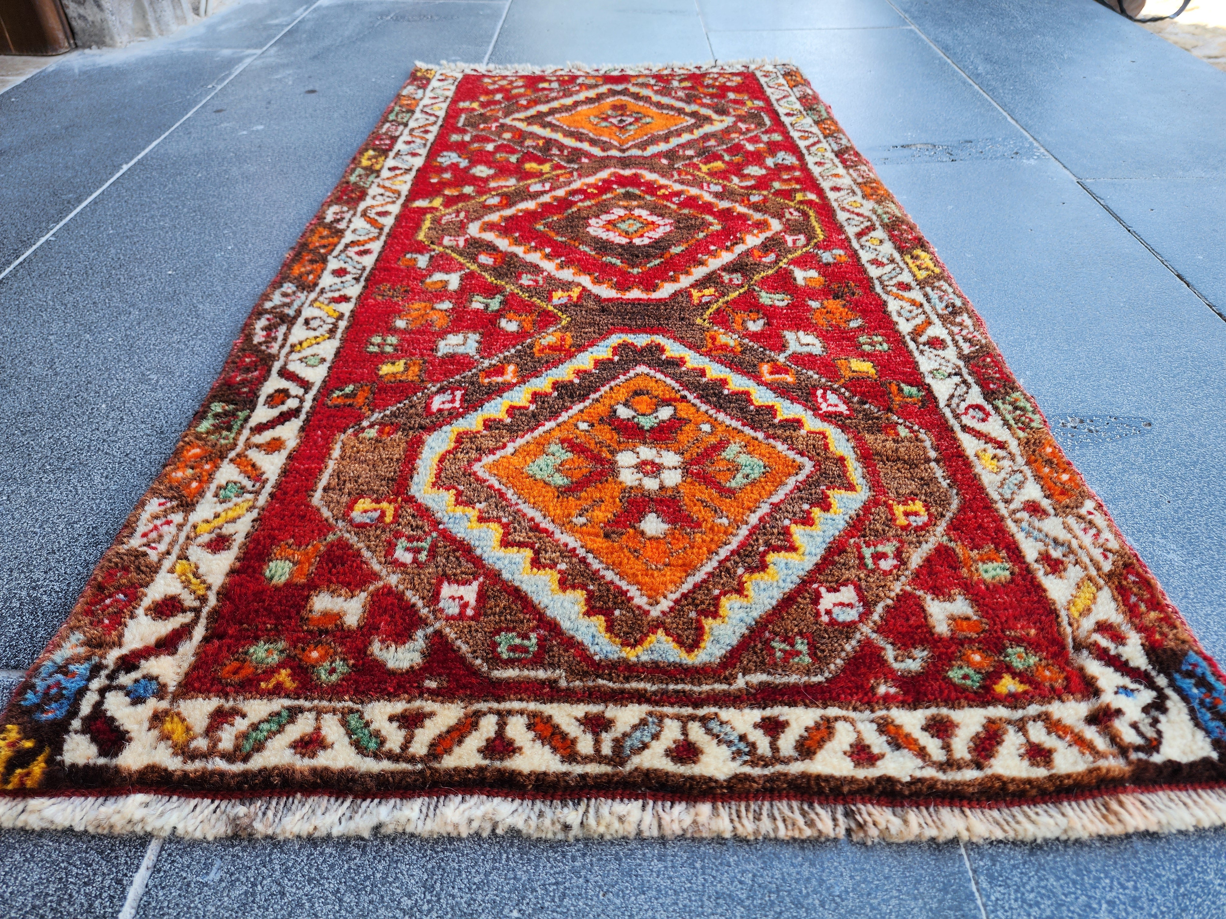 Orsedice — Authentic Vintage Sivas Zara Tribal Rug