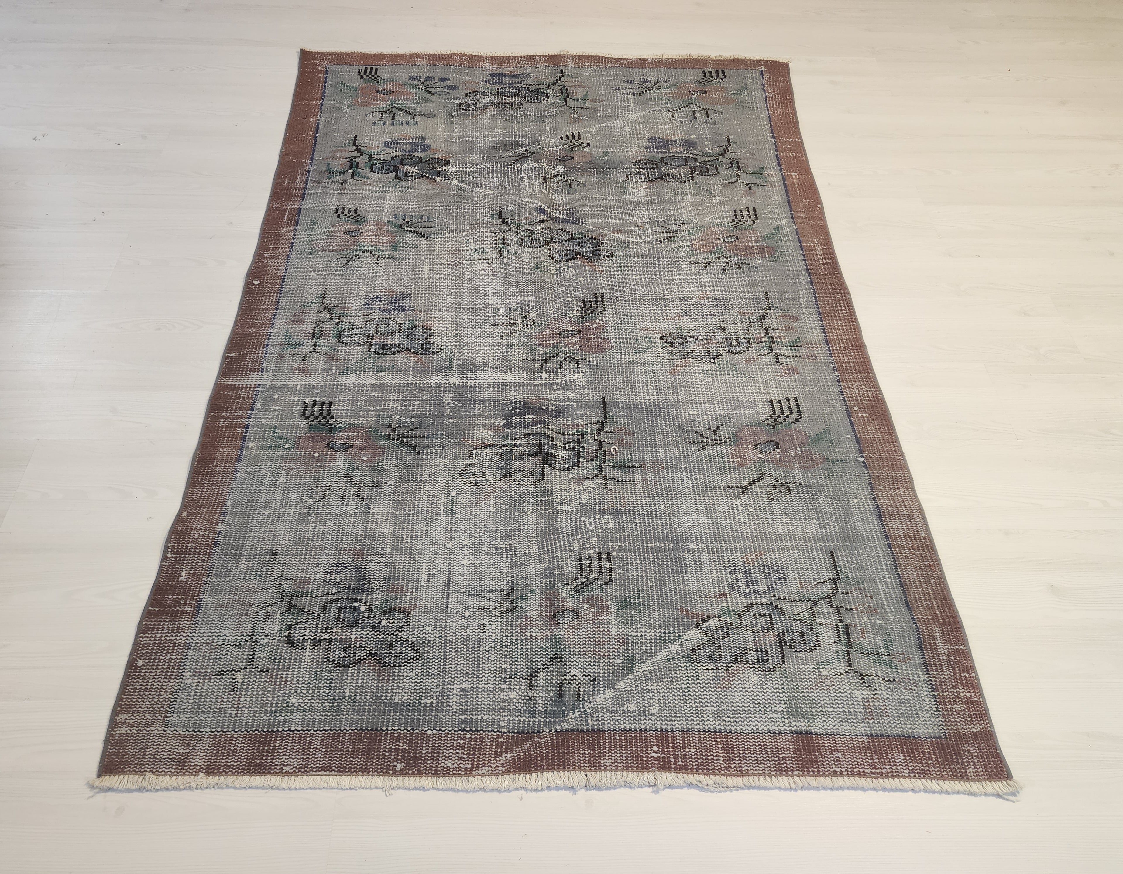 Felicia — Vintage Anatolian Wool Small Rug