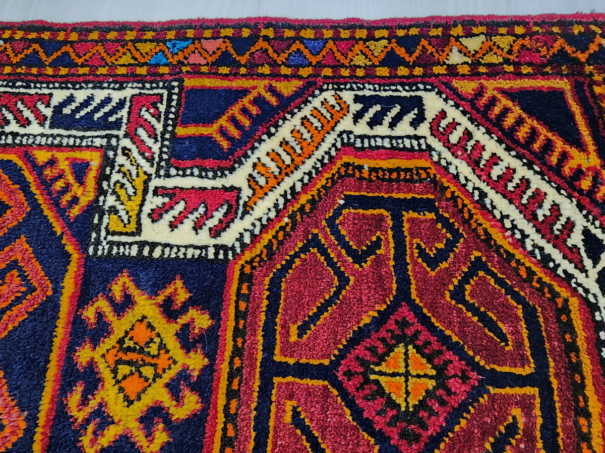 Vintage Yörük rug in red, blue and orange, 1'8" x 3'1", photo 6
