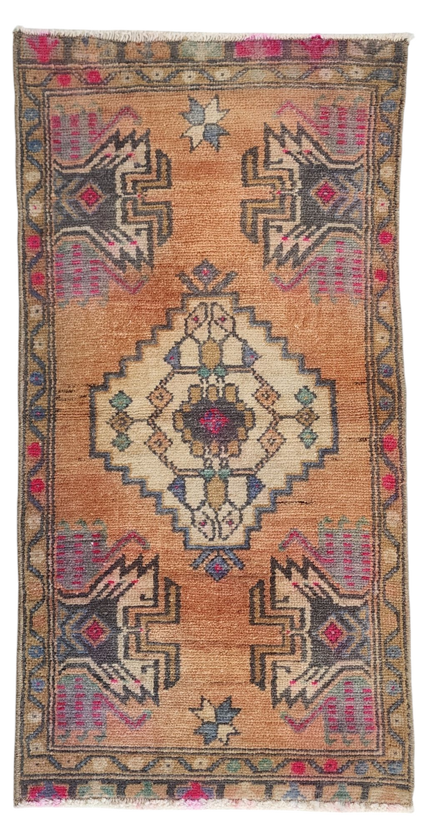 Vintage Anatolian Wool Small Rug | Hand-Knotted | TurkishRug