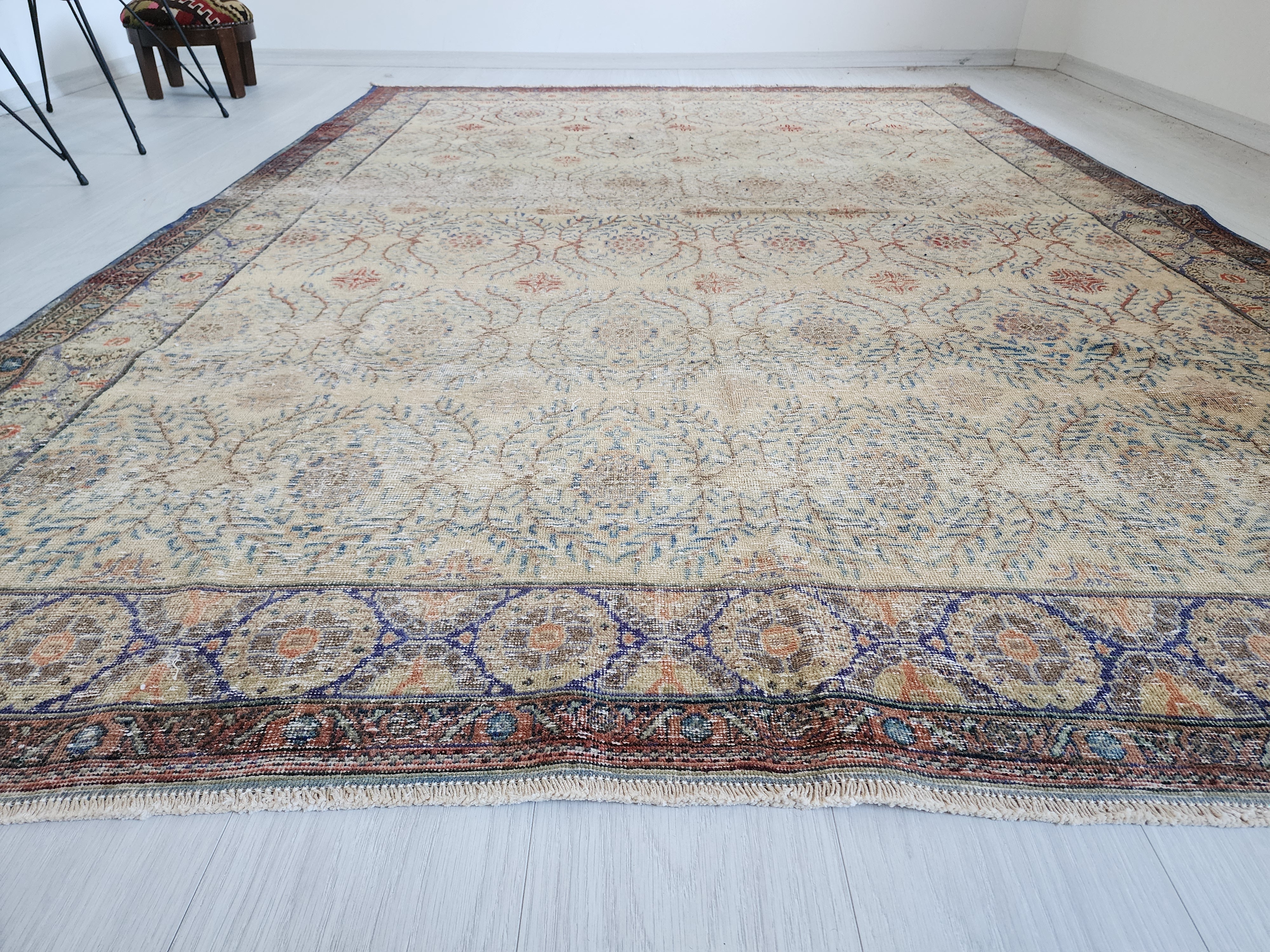 Antique Kayseri Burunguz Rug, Large Turkish Area Rug, Distressed Floral Pattern (Copy)