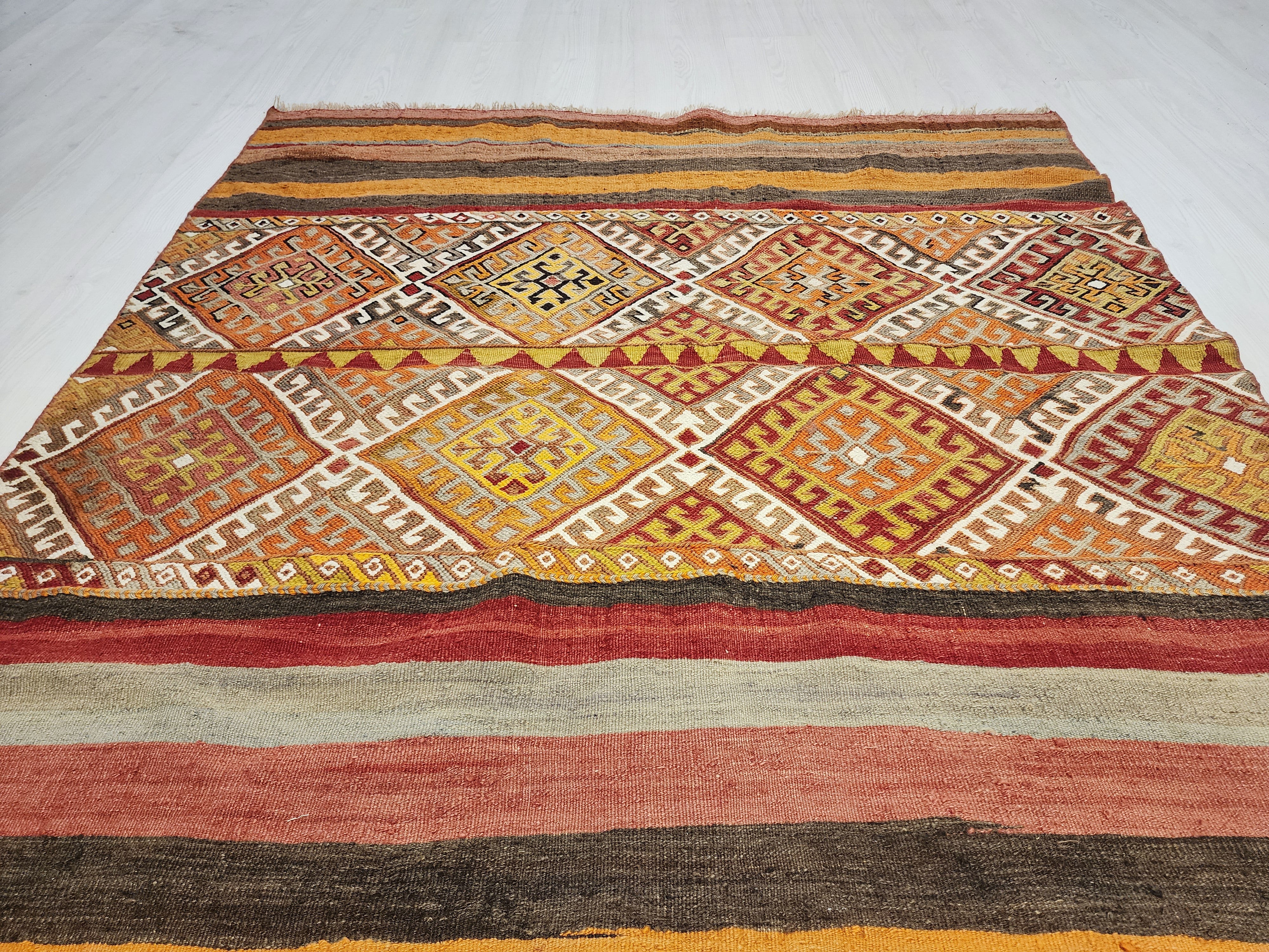 Vintage Turkish Kilim Rug, Southwestern Aztec Wool, 5x6 ft