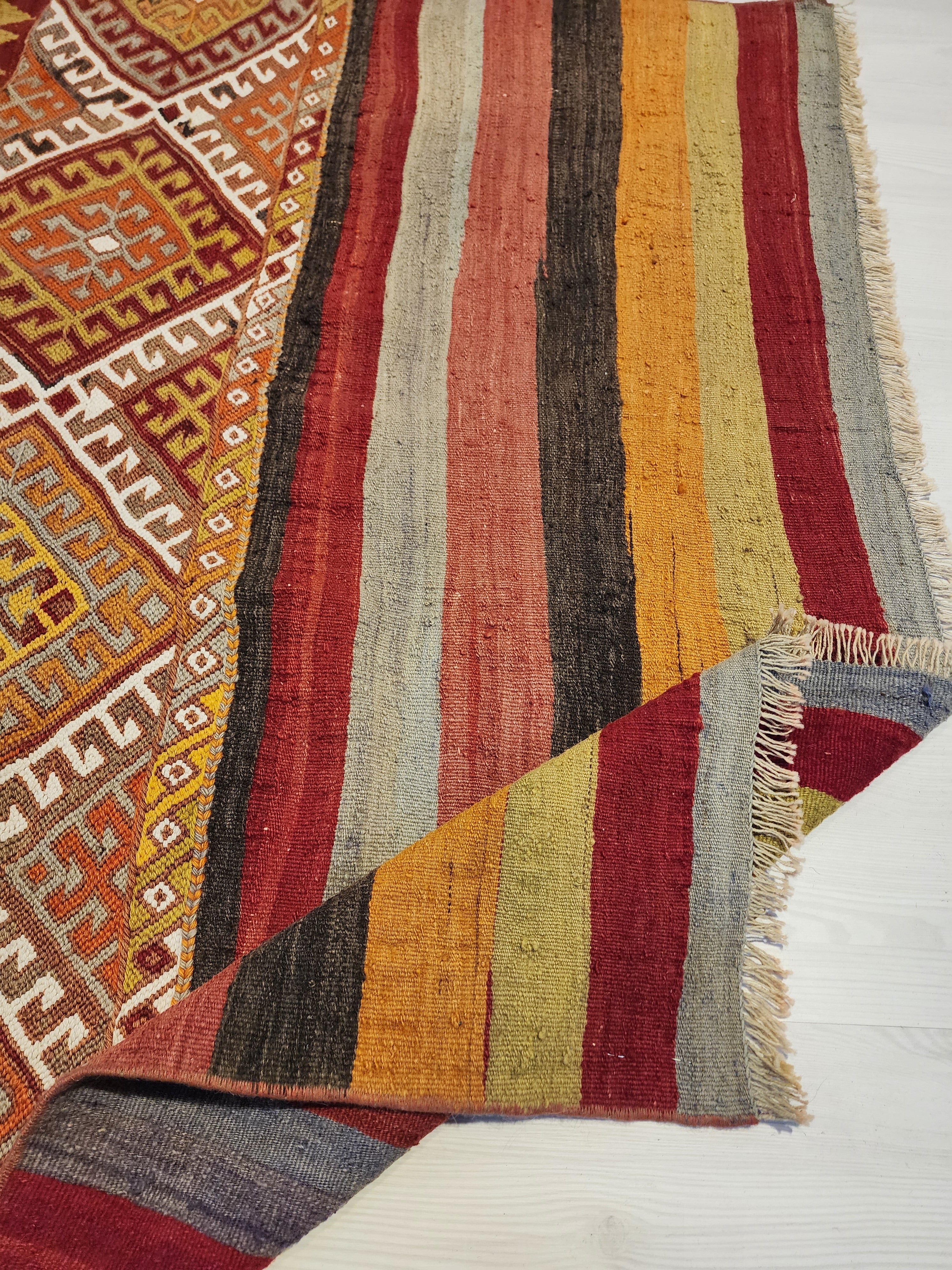 Vintage Turkish Kilim Rug, Southwestern Aztec Wool, 5x6 ft