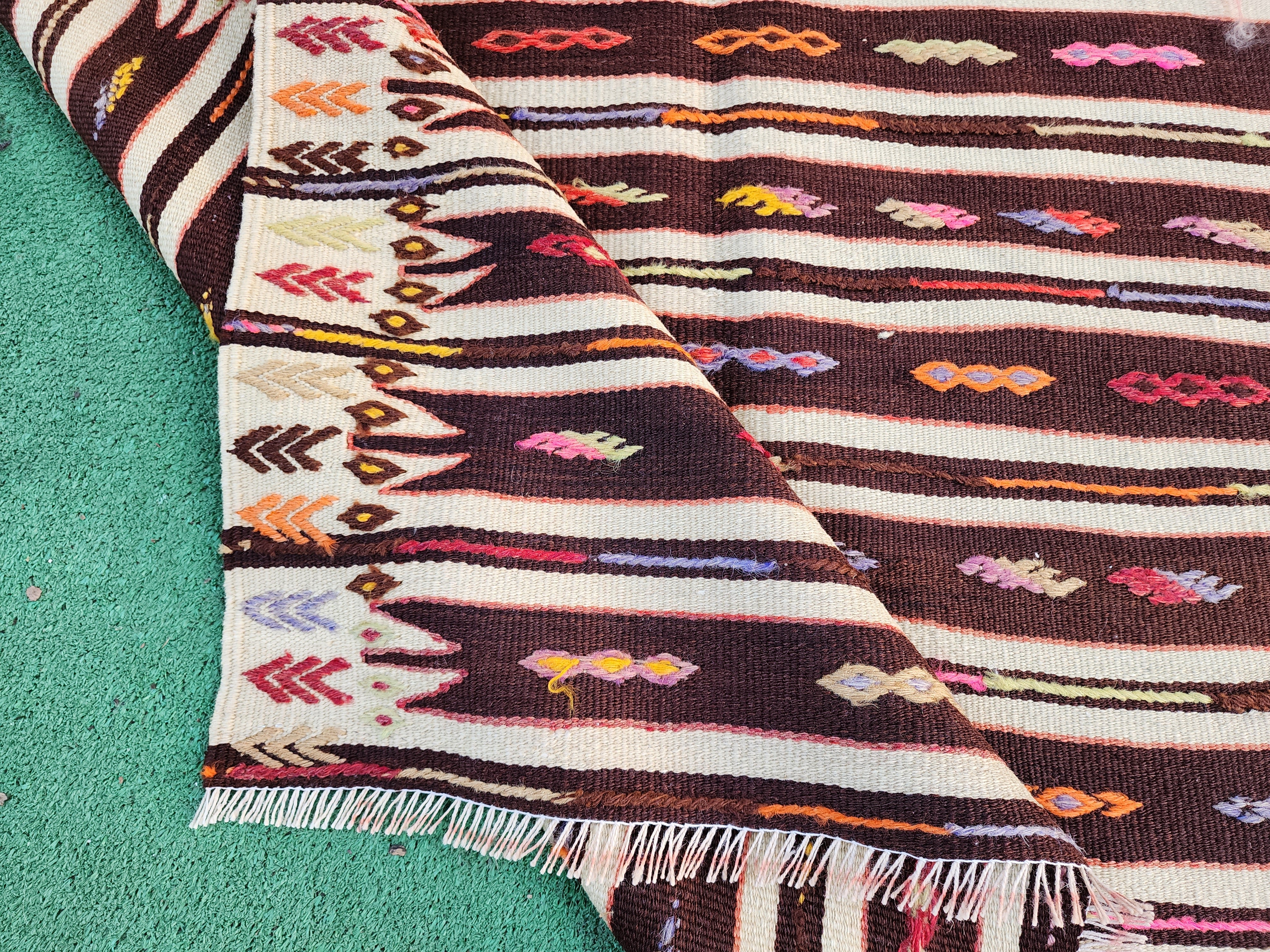Tapis Kilim marron, tapis Ankara Elmadag 3'5''x4'7''