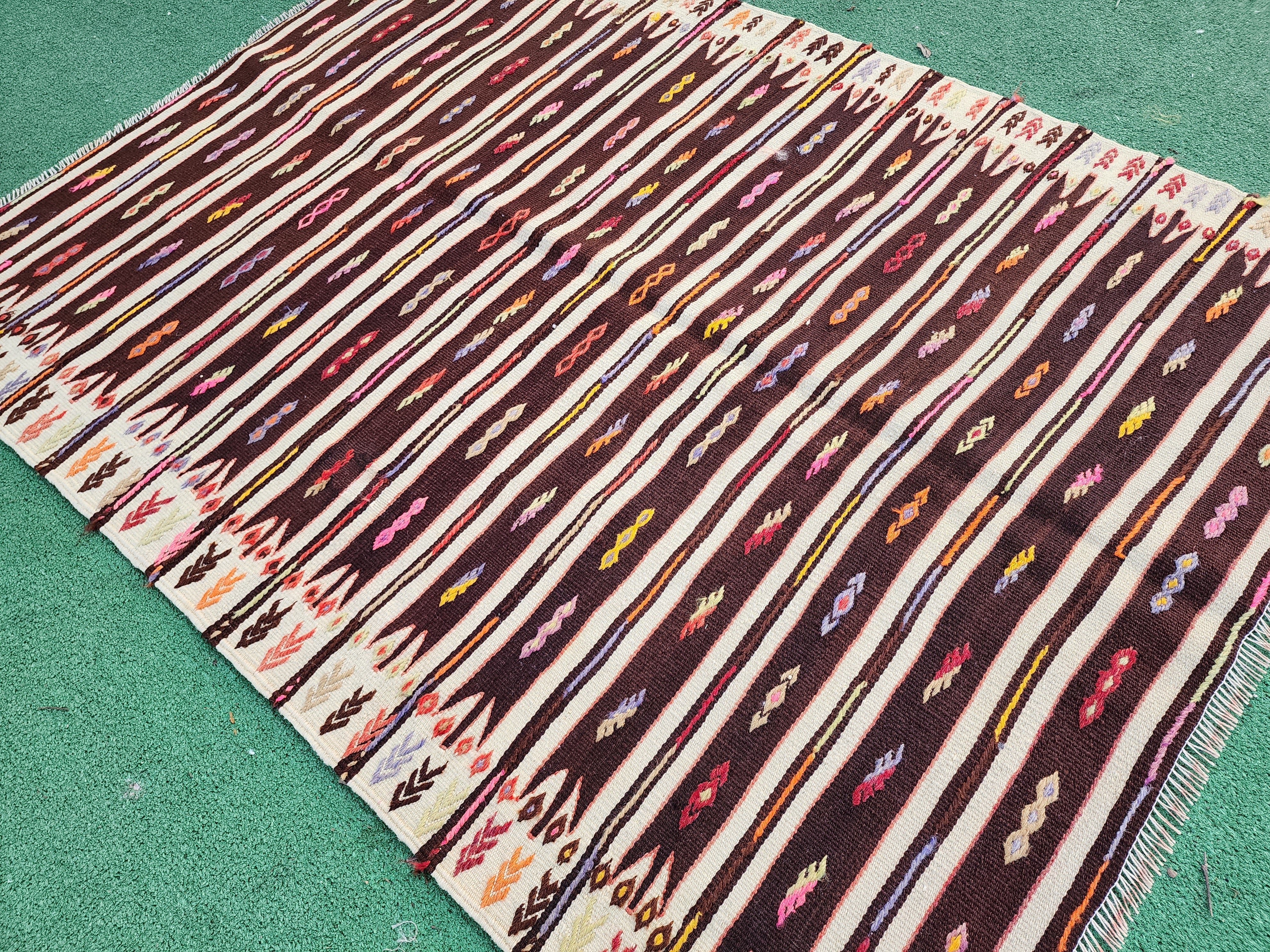 Tapis Kilim marron, tapis Ankara Elmadag 3'5''x4'7''