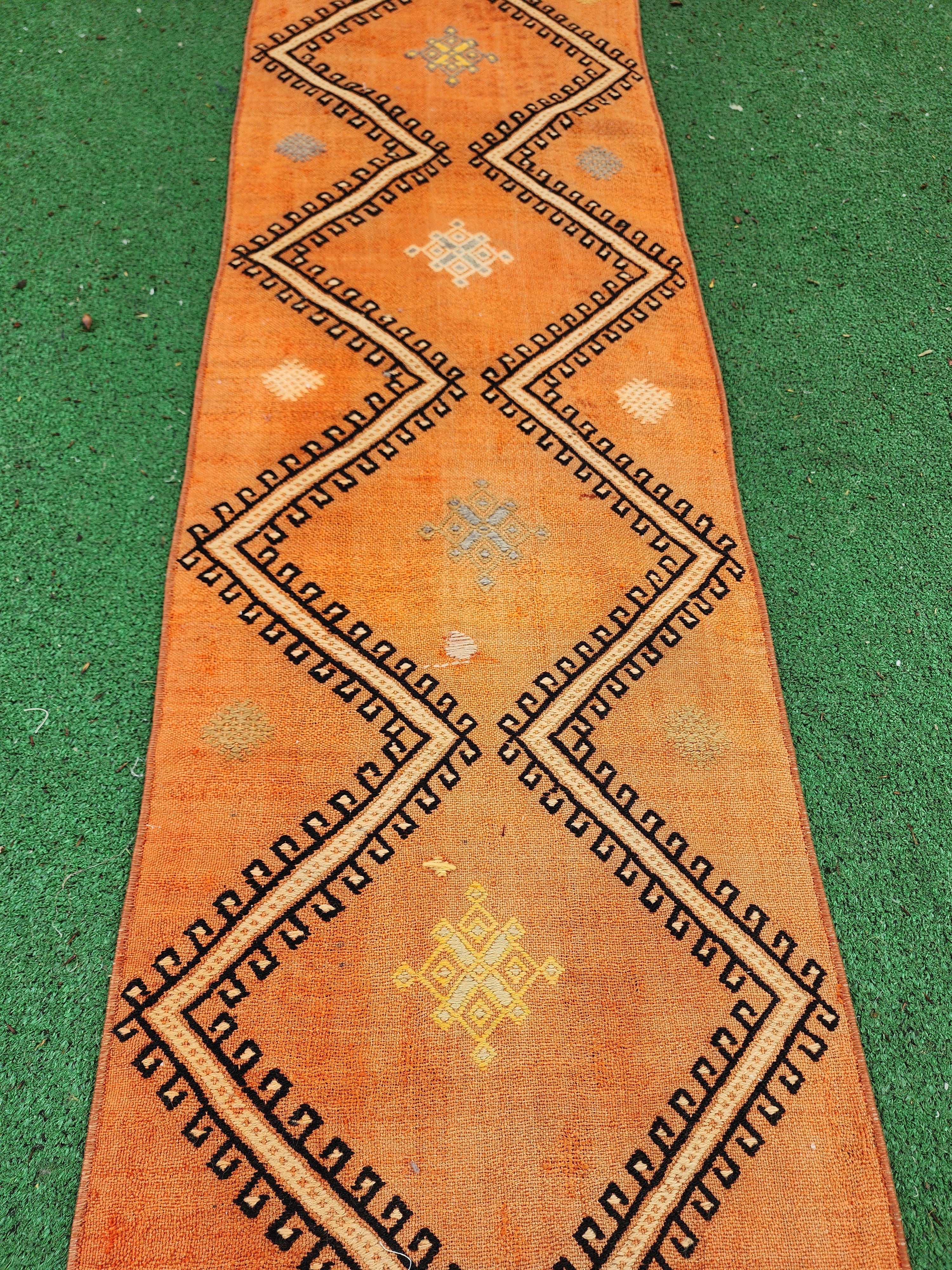 vintage Konya Wool Runner Rug — detail texture