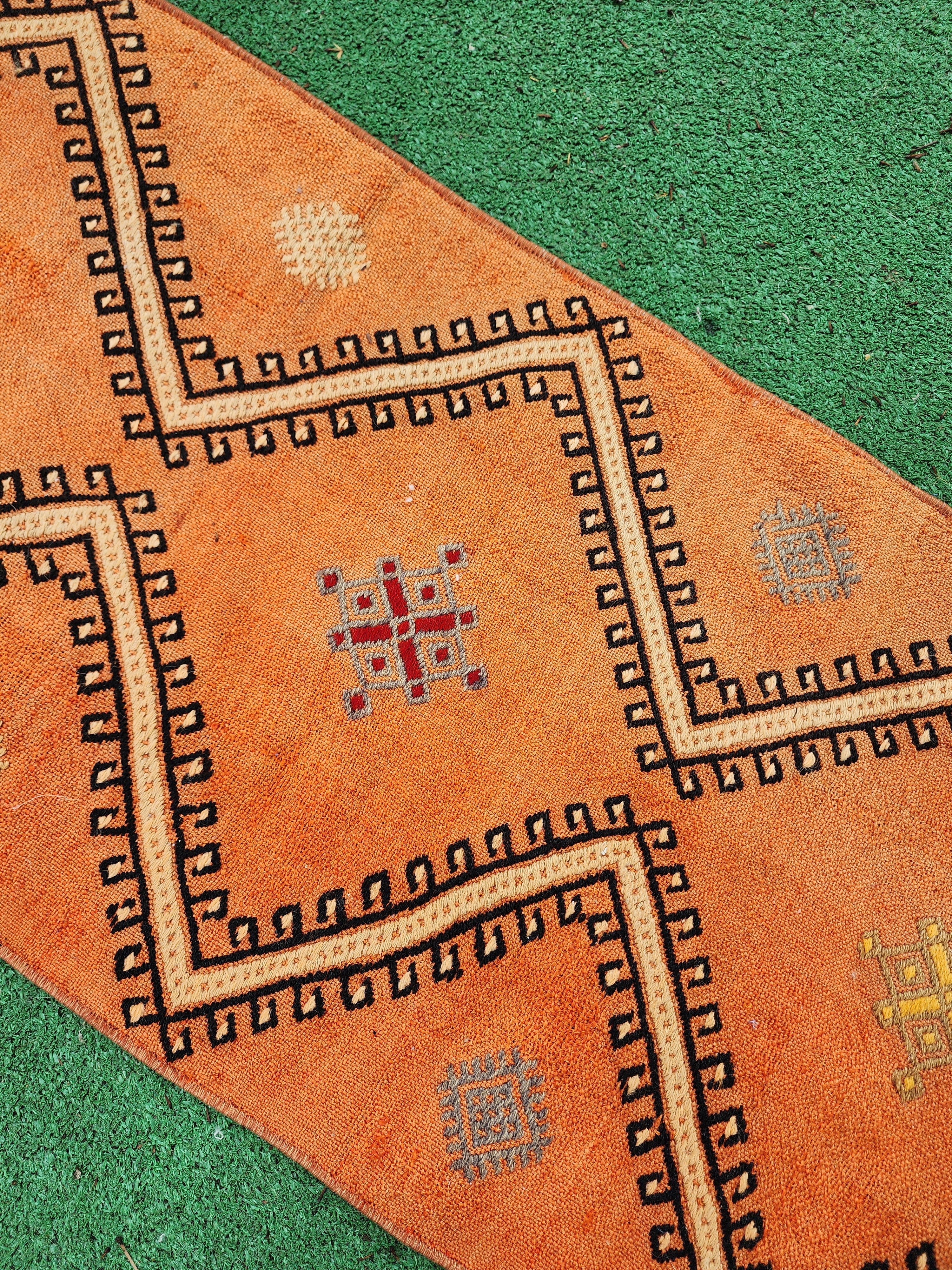 vintage Konya Wool Runner Rug — pattern close-up