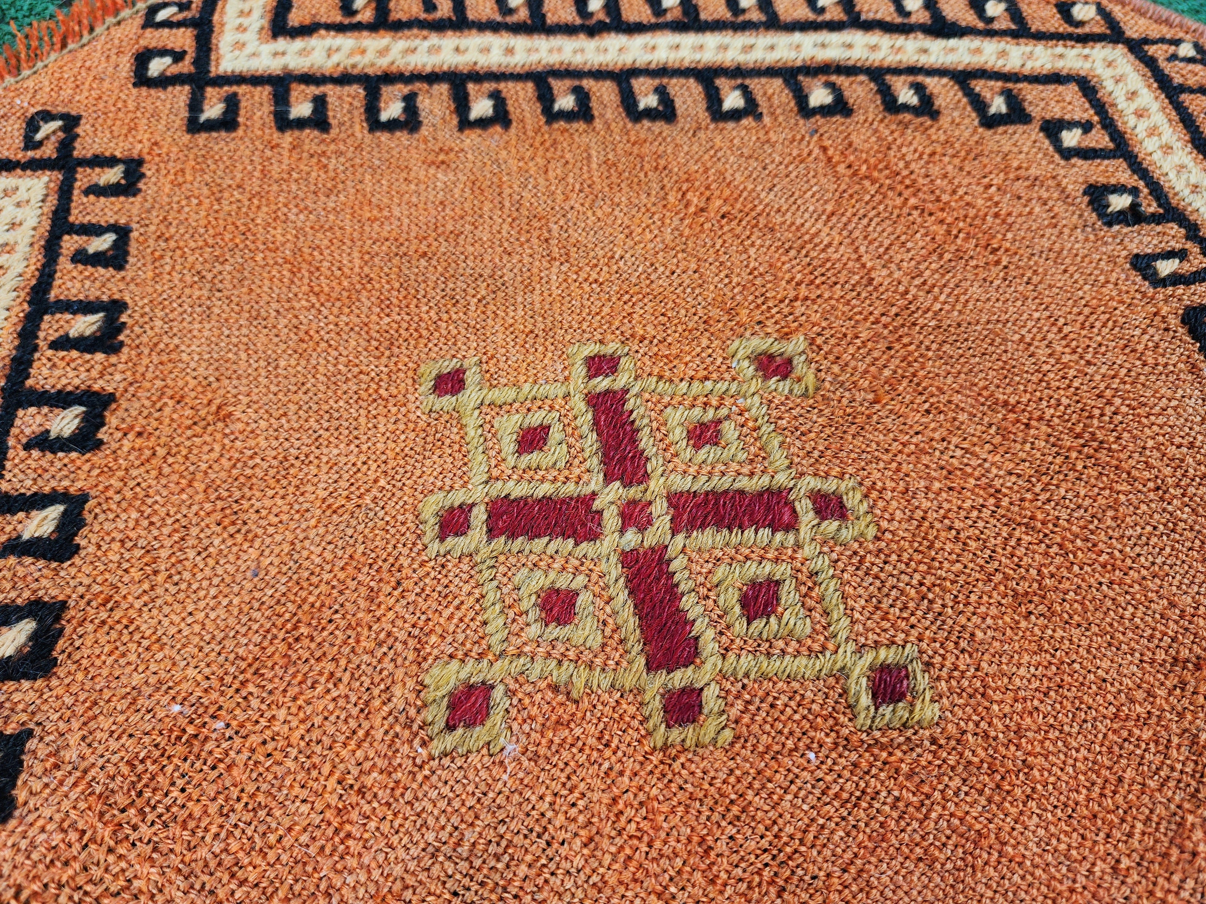 vintage Konya Wool Runner Rug — pile detail