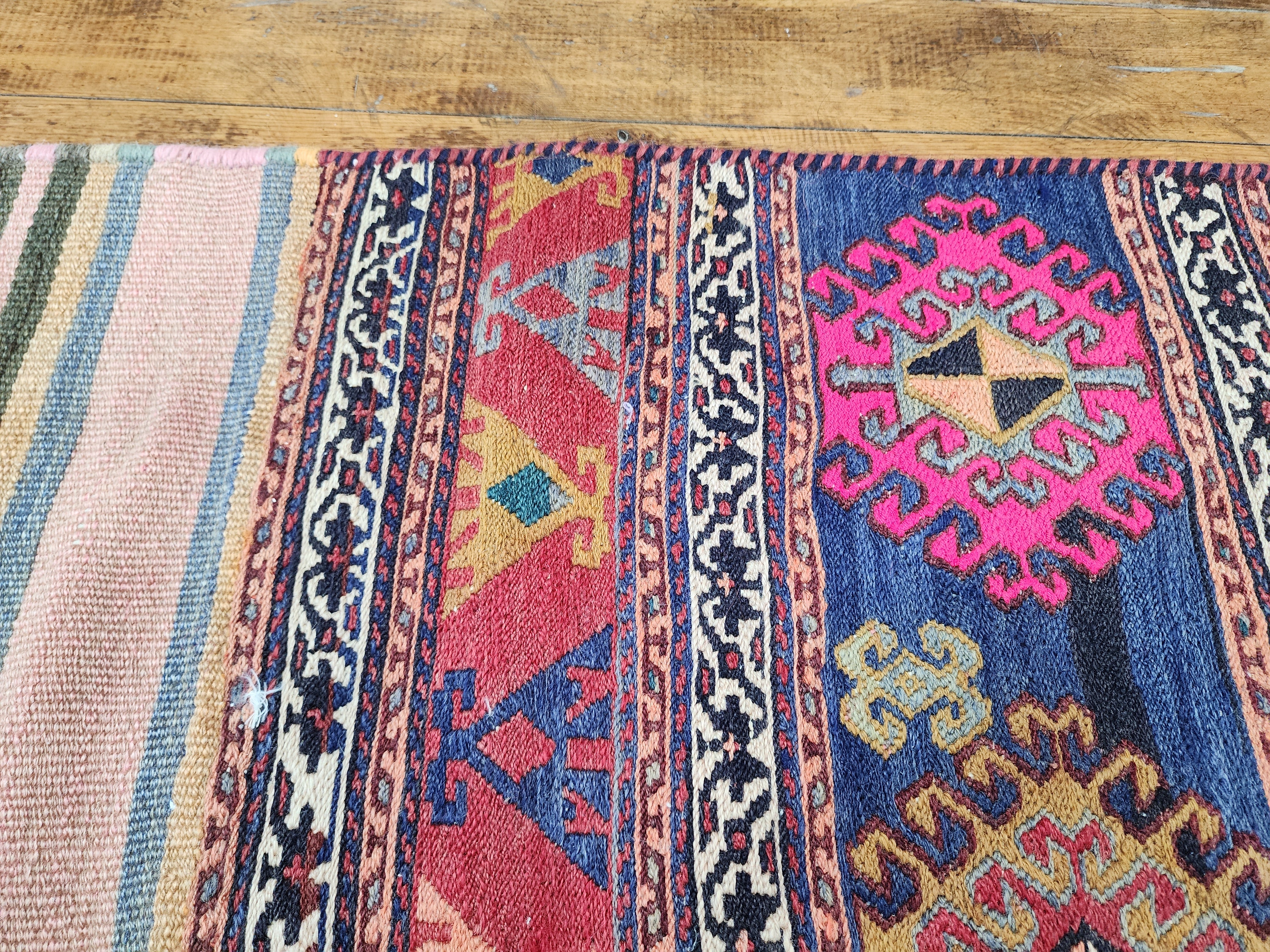 Vintage Soumak Kilim Runner Rug: Turkish Wool Flatweave, 6x2