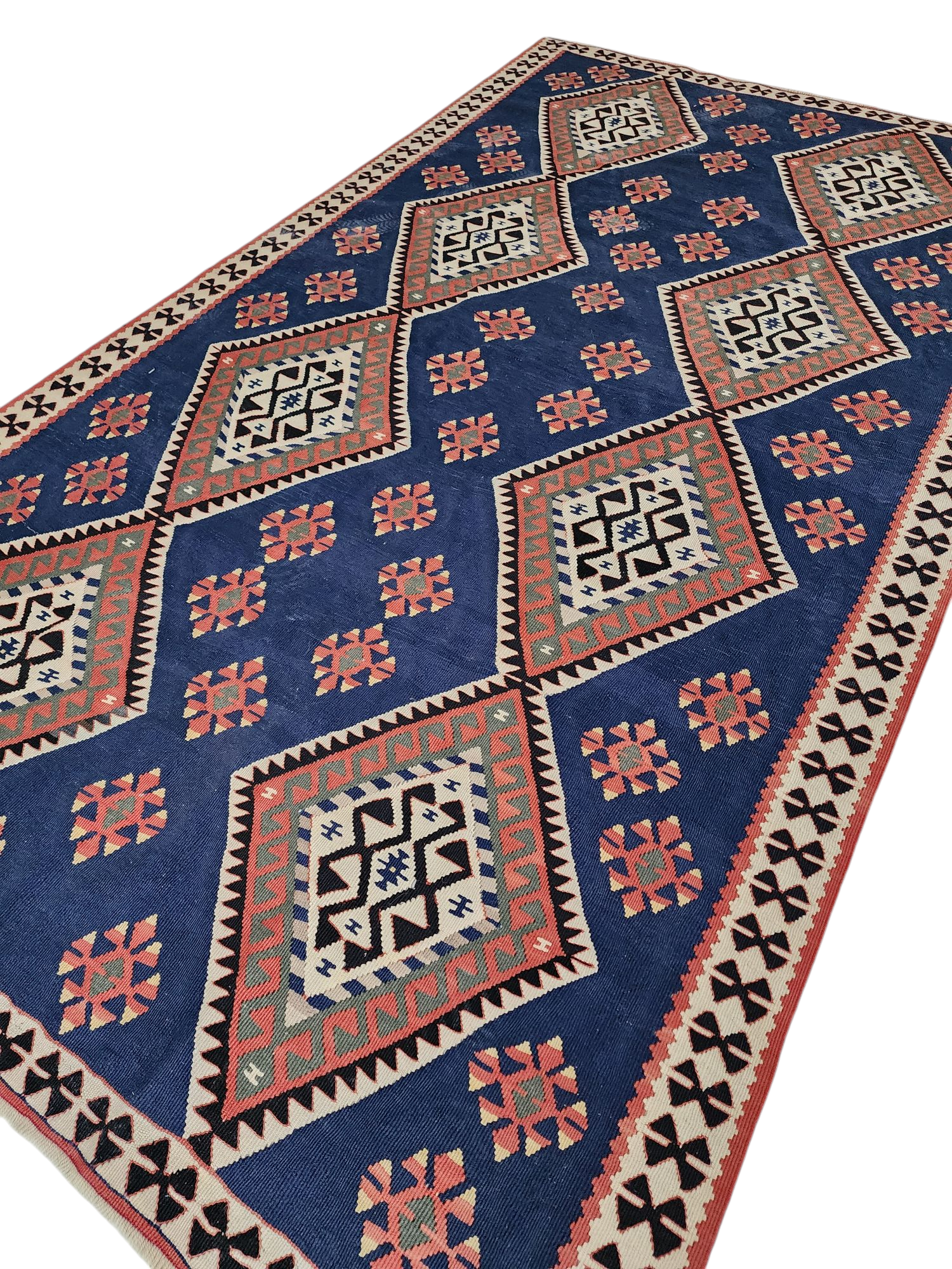 Shiraz Kilim Rug with Diamond Motifs 4'7''x8'4''