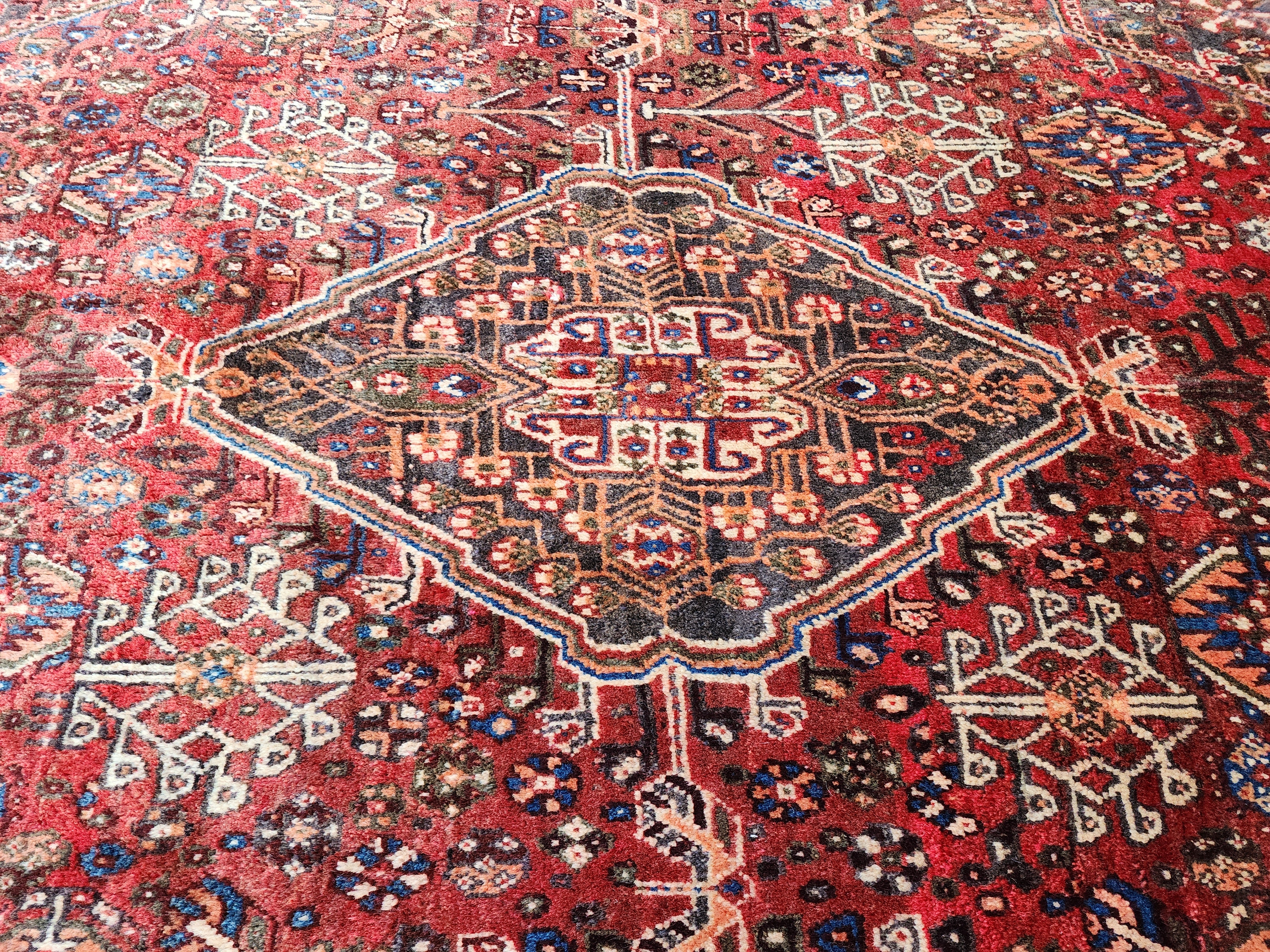 Antique Persian Shiraz Rug 8 ft 7 in x 5 ft 3 in, Red Brown and White Turkish Carpet Handmade from Natural Wool for Living or Dining Room
