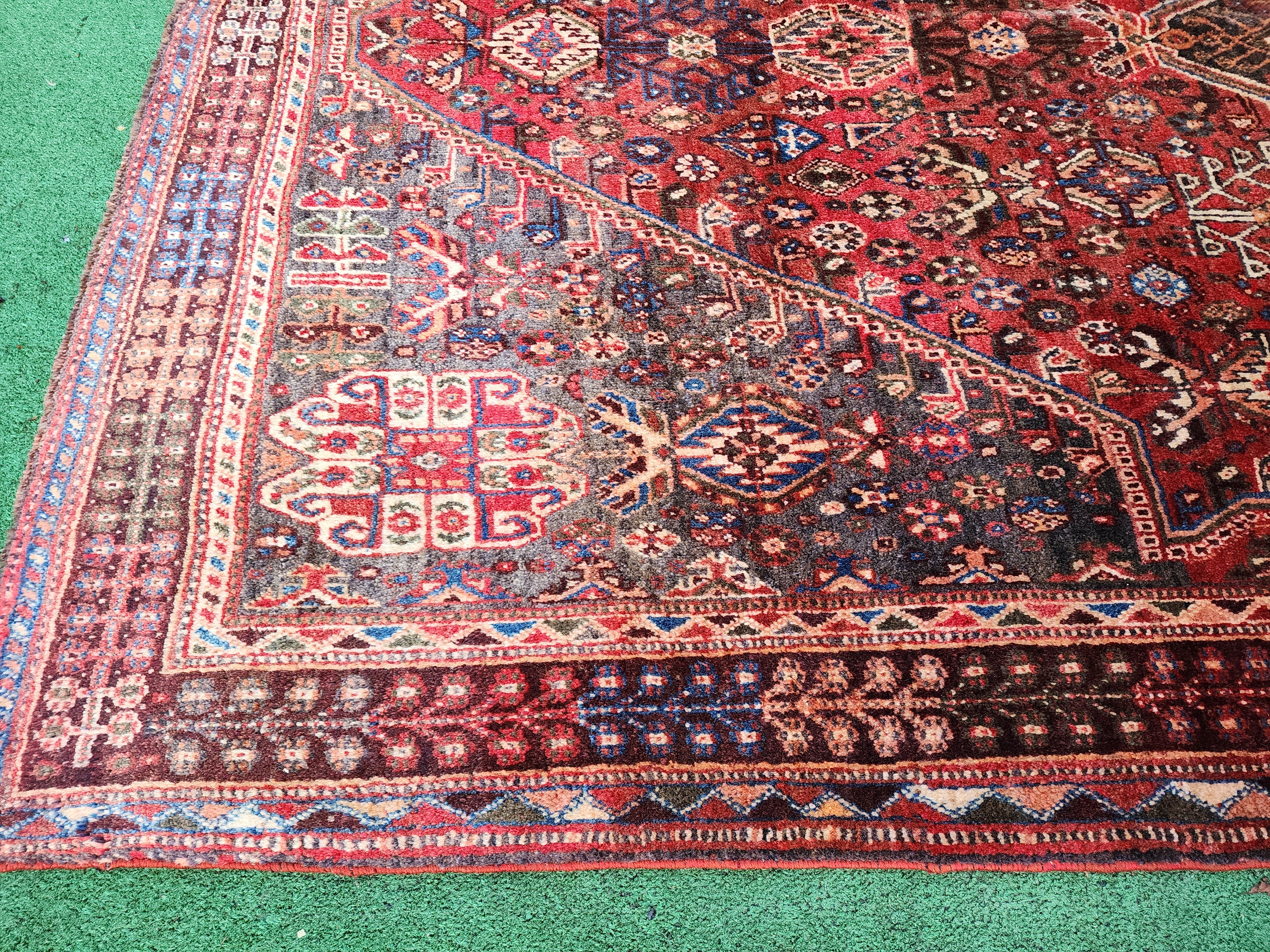Antique Persian Shiraz Rug 8 ft 7 in x 5 ft 3 in, Red Brown and White Turkish Carpet Handmade from Natural Wool for Living or Dining Room