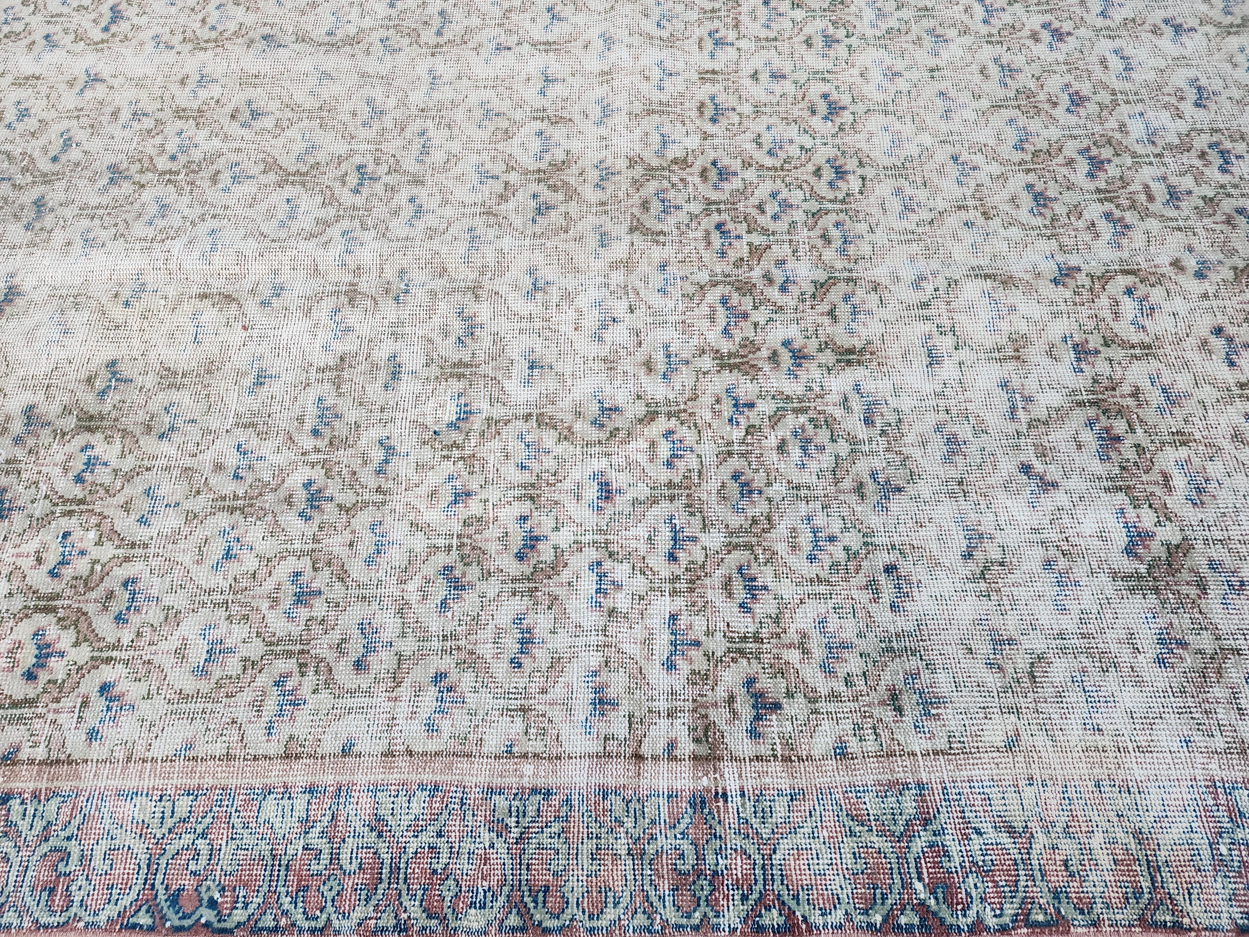 Vintage Persian Rug, 8 ft 10 in x 5 ft 4 in, Large Turkish Rug in Beige Blue and Brown