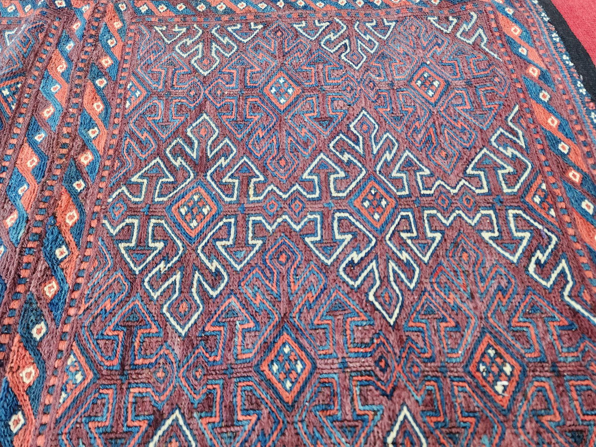 vintage Kilim Wool Runner Rug — corner detail