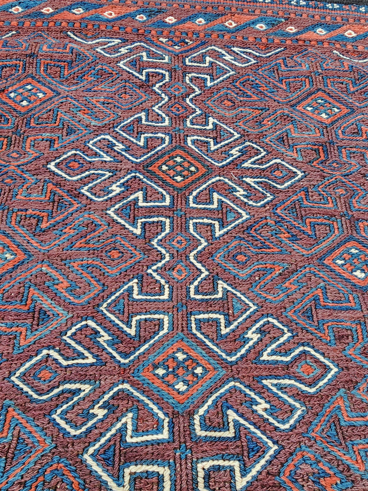 vintage Kilim Wool Runner Rug — border pattern