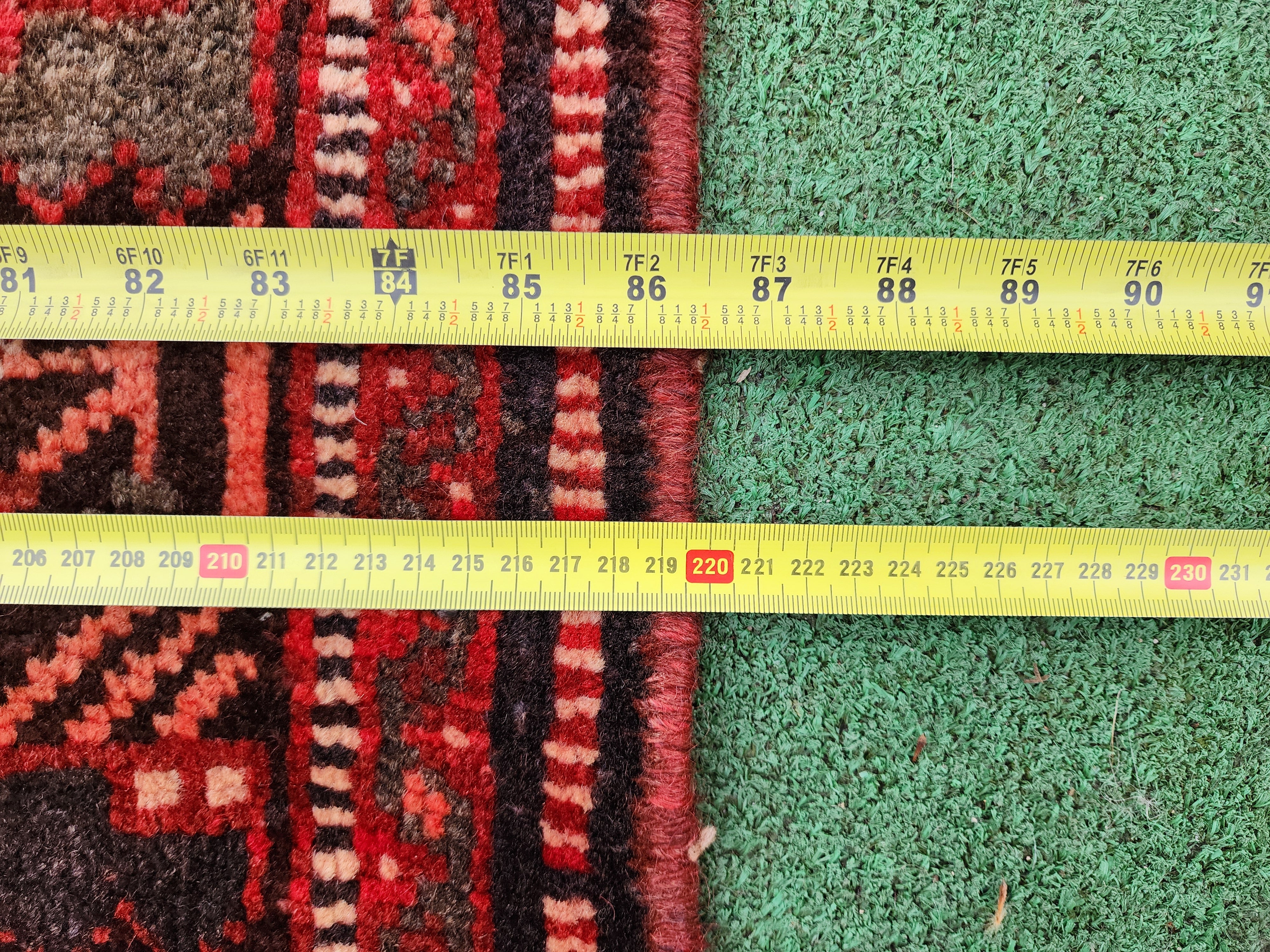 Red Persian Shiraz Rug, 9'6''x7'2''