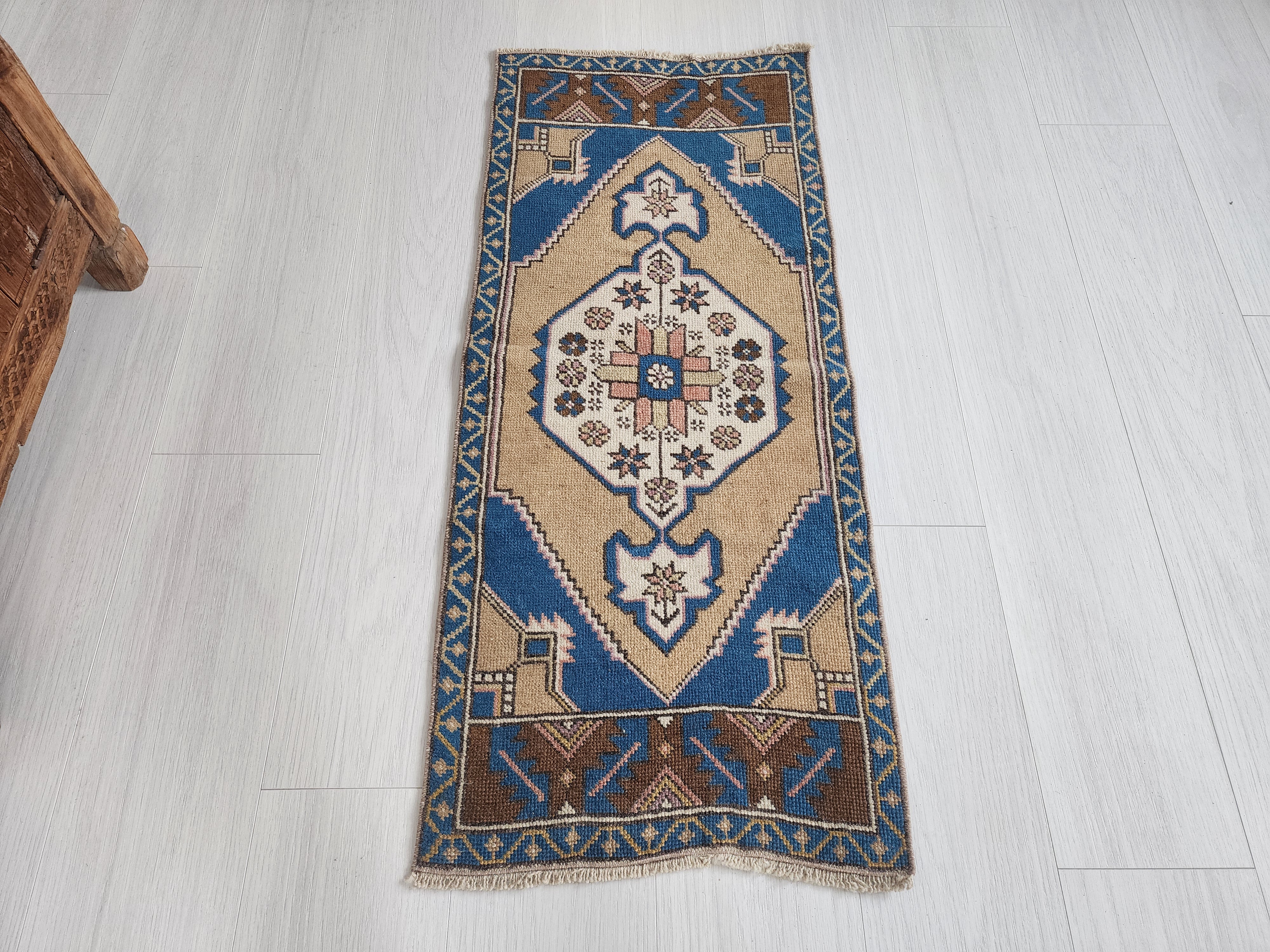 Vintage Turkish Hand-Knotted Rug with Soft Pastel Hues, 3'7''x1'6''