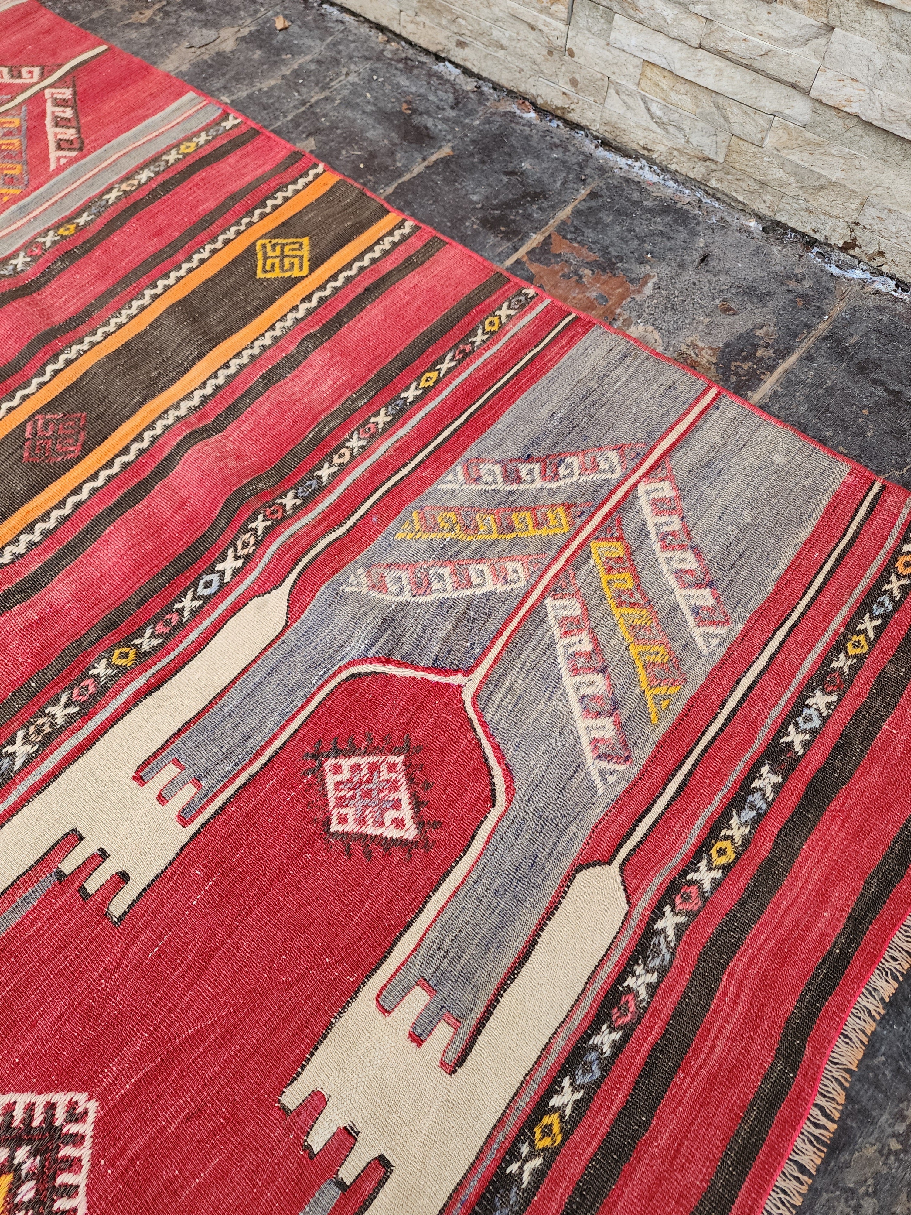 Vintage Turkish Rug, Vintage Rug, Handwoven Natural Wool Tribal Nomadic Rug, Vintage Retro Persian Rug, Boho Rustic Home Decor 4'8''x4'9''