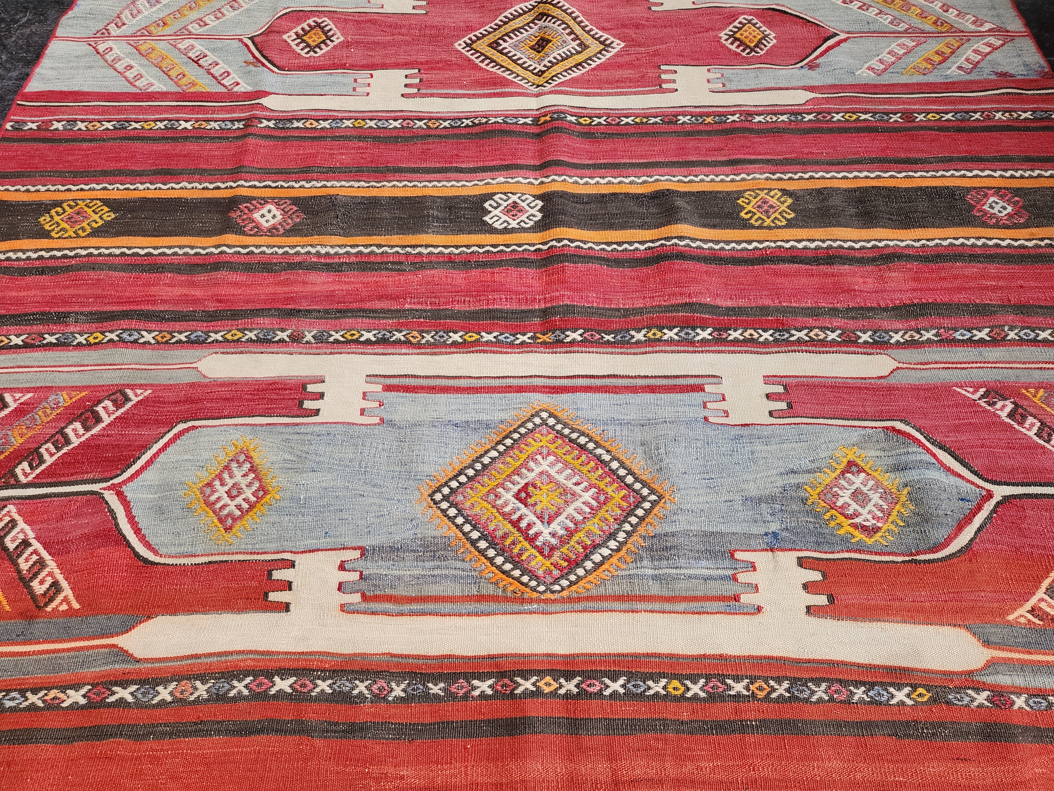 Vintage Turkish Rug, Vintage Rug, Handwoven Natural Wool Tribal Nomadic Rug, Vintage Retro Persian Rug, Boho Rustic Home Decor 4'8''x4'5''