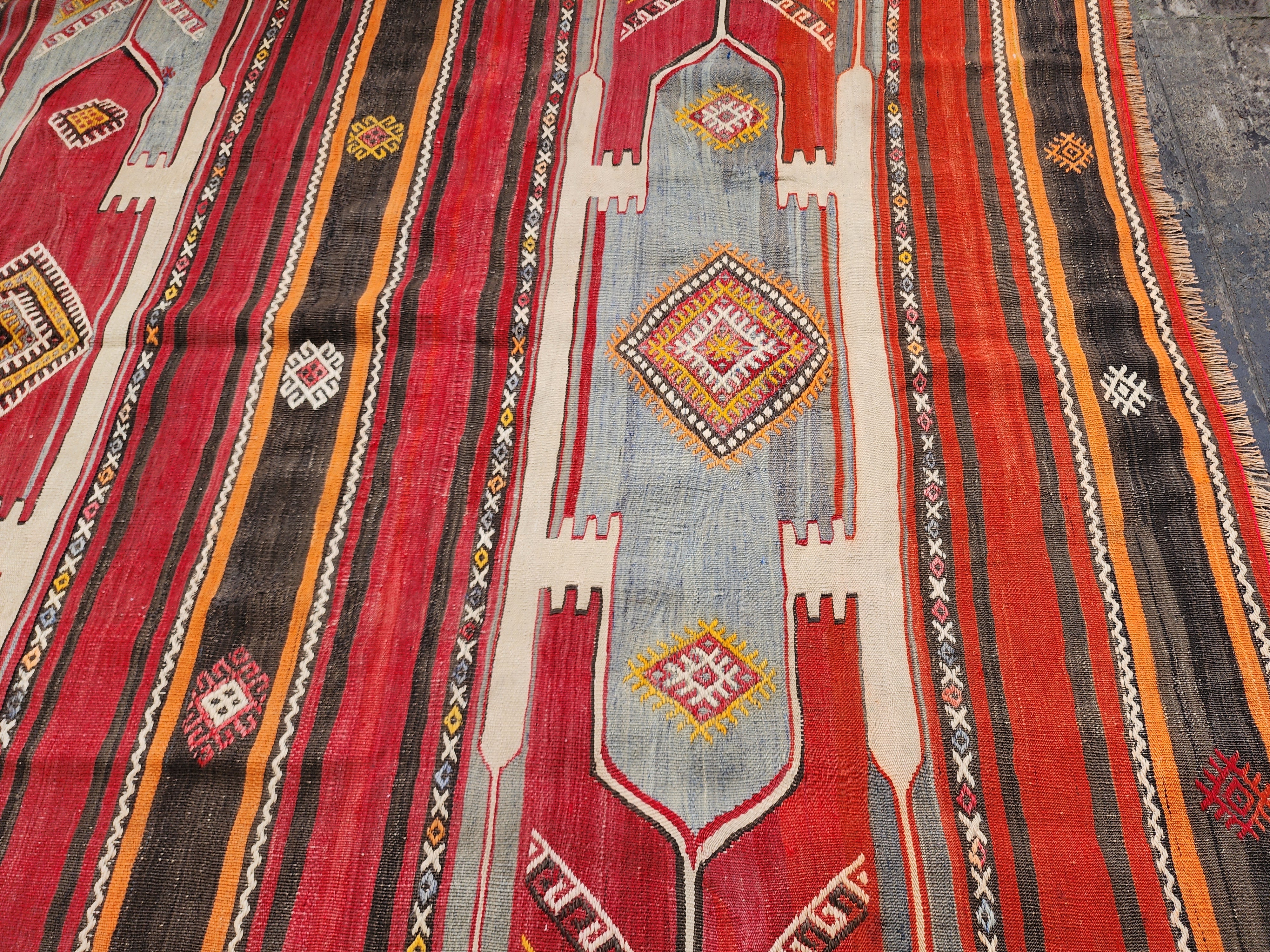 Vintage Turkish Rug, Vintage Rug, Handwoven Natural Wool Tribal Nomadic Rug, Vintage Retro Persian Rug, Boho Rustic Home Decor 4'8''x4'5''