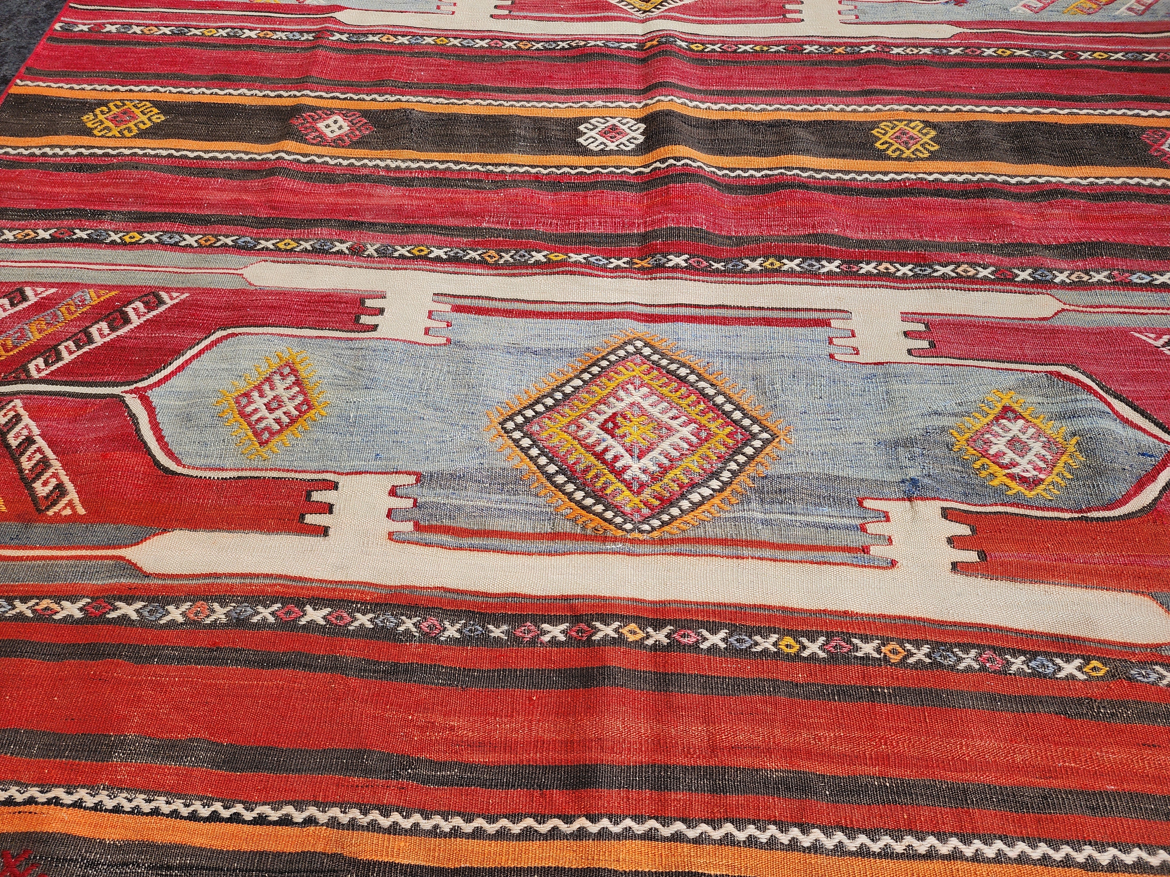 Vintage Turkish Rug, Vintage Rug, Handwoven Natural Wool Tribal Nomadic Rug, Vintage Retro Persian Rug, Boho Rustic Home Decor 4'8''x4'5''