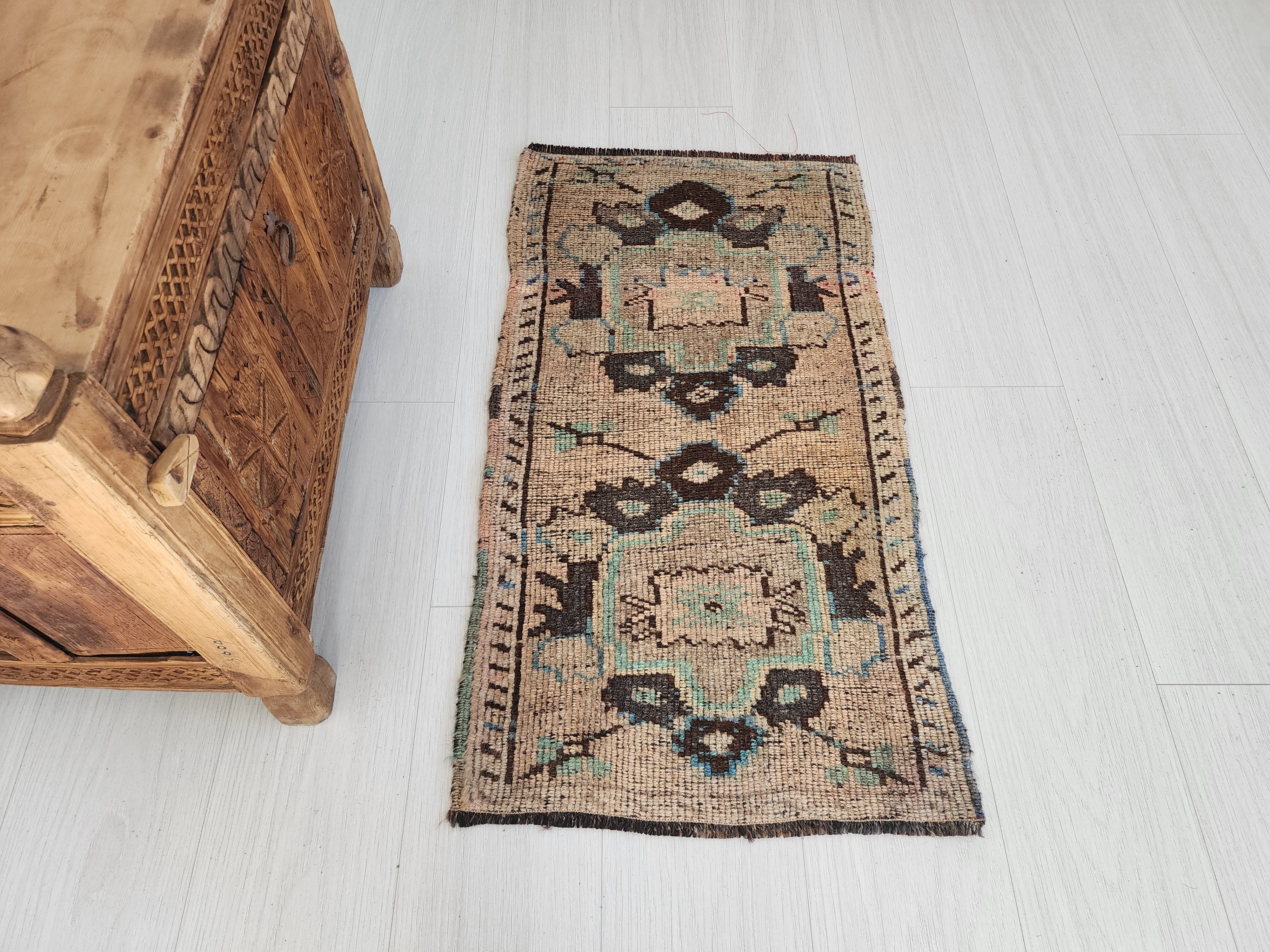 Small Turkish Rug, 3 ft 1 in x 1 ft 7 in