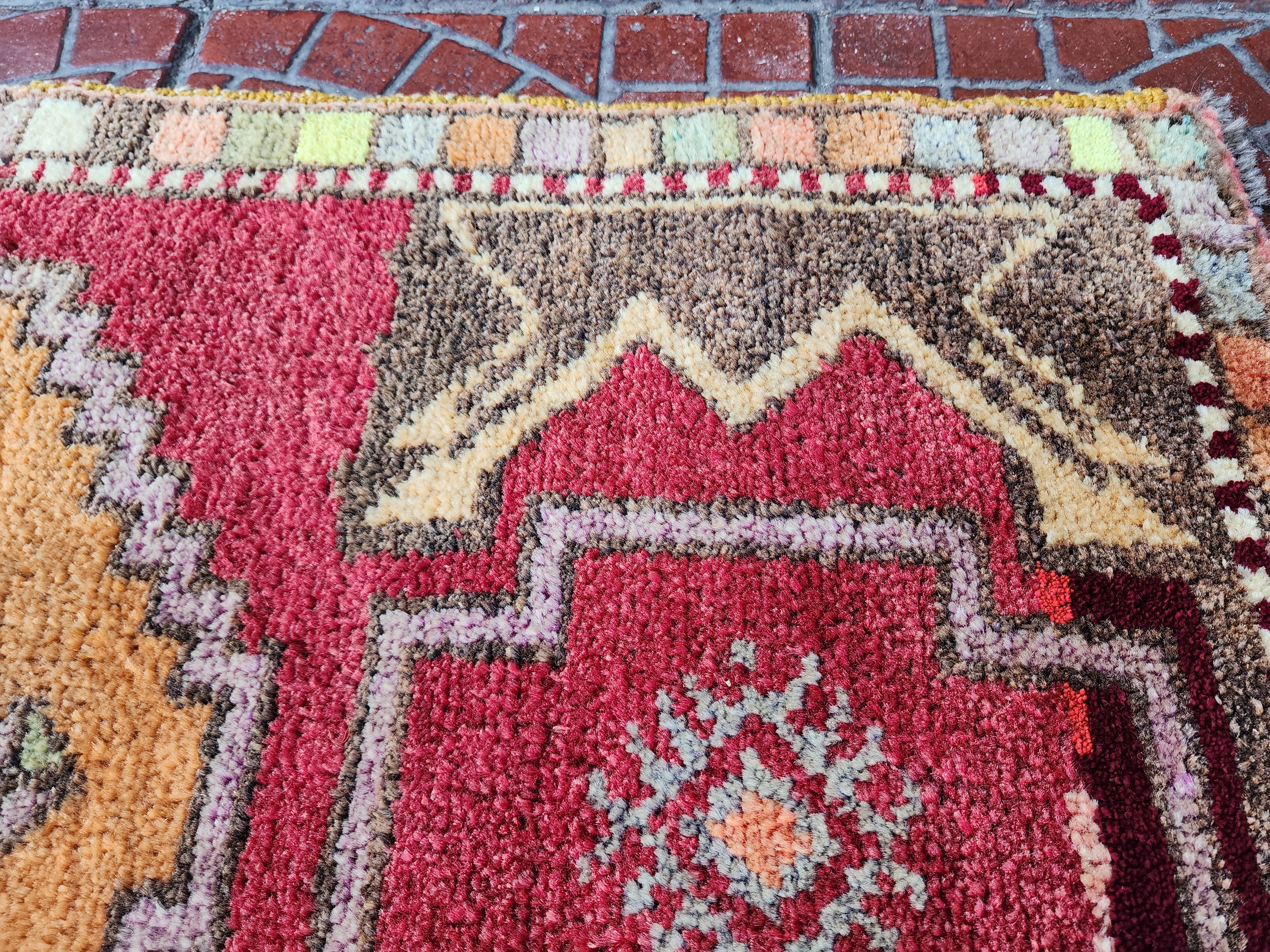 vintage Anatolian Small Rug — corner detail