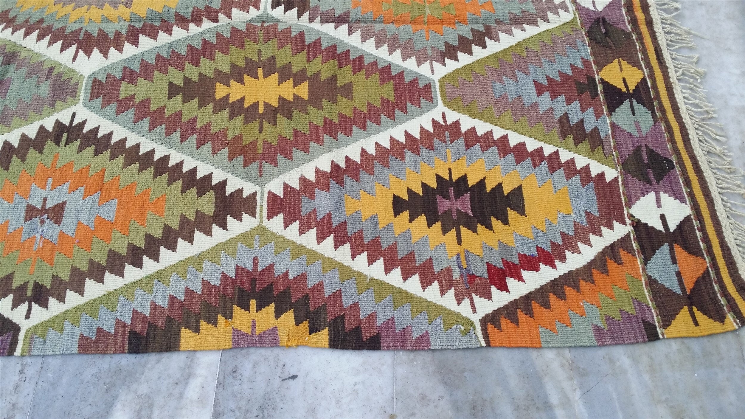 Antalya Turkish Kilim Rug, 9 ft 6 in x 4 ft 11 in Vibrant Zig Zag Tribal Design Handmade Wool Rug