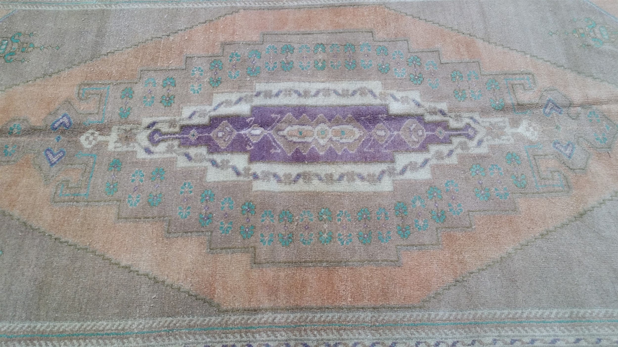Turkish Oushak Rug, Pink and Grey Rug, Vintage Tribal Nomadic Distressed Muted Color Rug, Handmade Natural Wool Persian Area Rug  9'4"x4'9