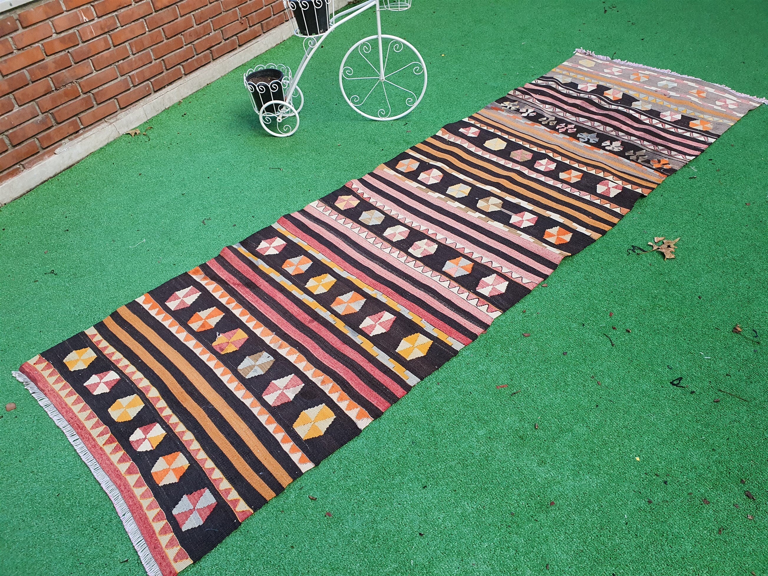 Kilim Runner Rug, Handmade Organic Wool Rug 9'5"x''3" ft
