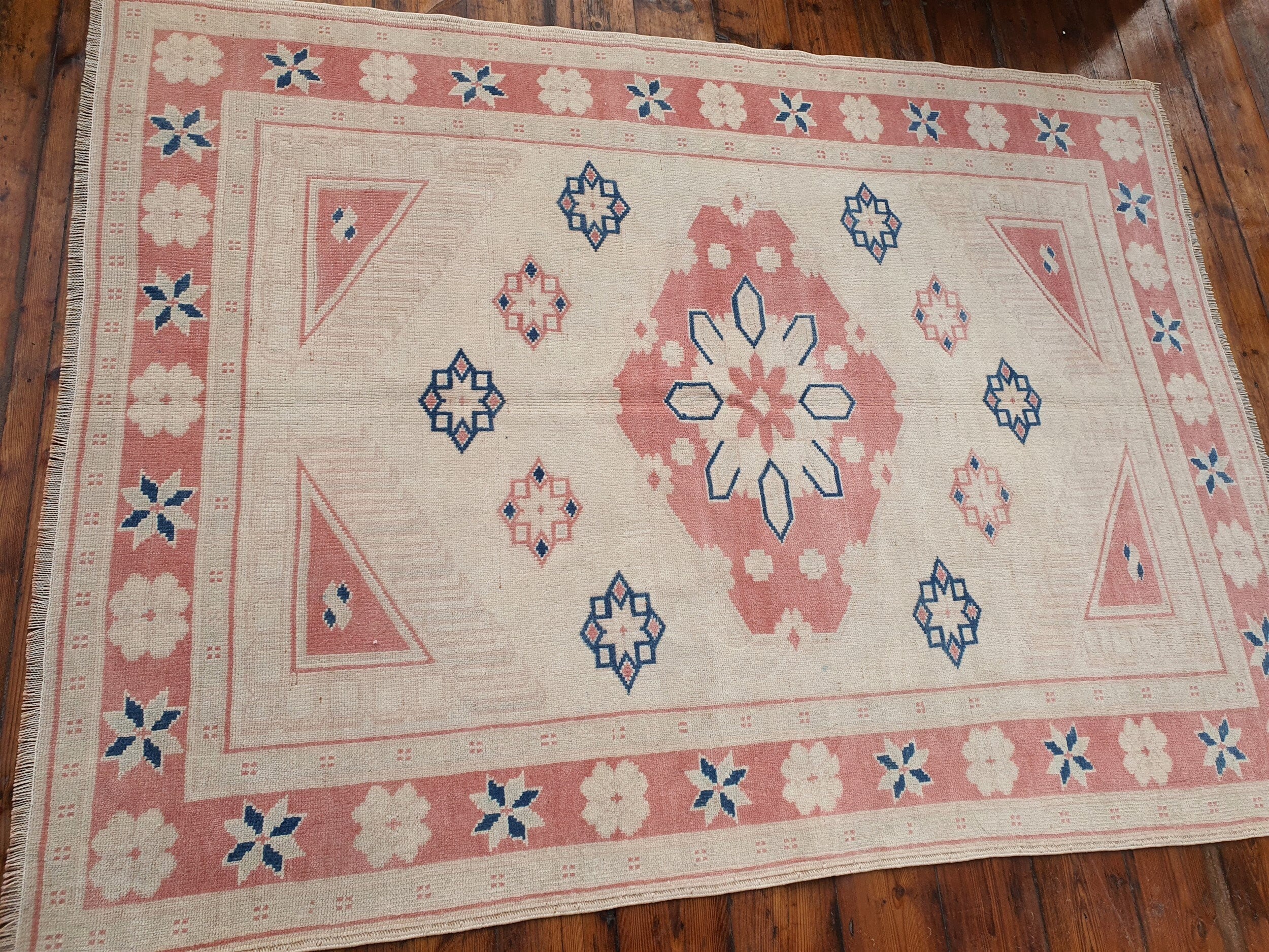 Pink Turkish Vintage Oushak Rug, 5 x 4 ft Overdyed Distressed Handmade Carpet, Boho Rustic Decor Persian Area Rug for Lounge Hall or Entry