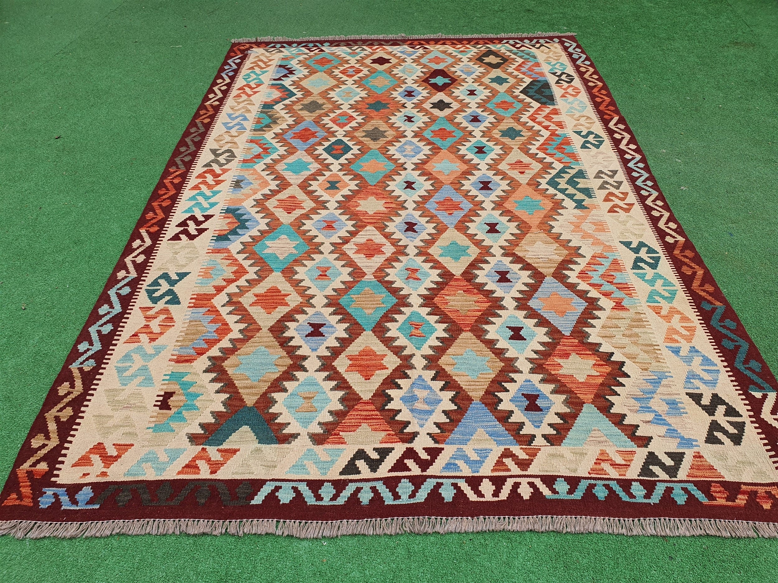 Afghan Kilim Rug, 9 x 6 ft Rust Red, Blue and Off White Turkish Contemporary Kilim