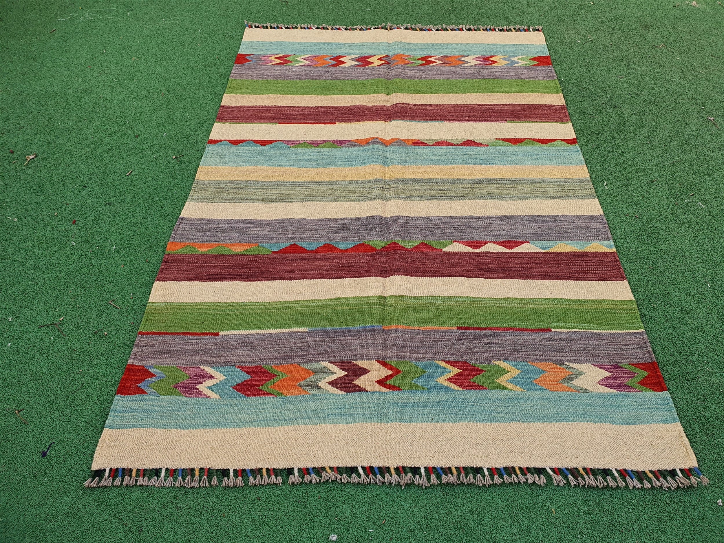 Oushak Kilim Rug, 5 x 3 ft Multi Color Turkish Carpet Moroccan Rug, Rustic Recycle Living Room Floor Rug, Woollen Persian Area Kilim Rug