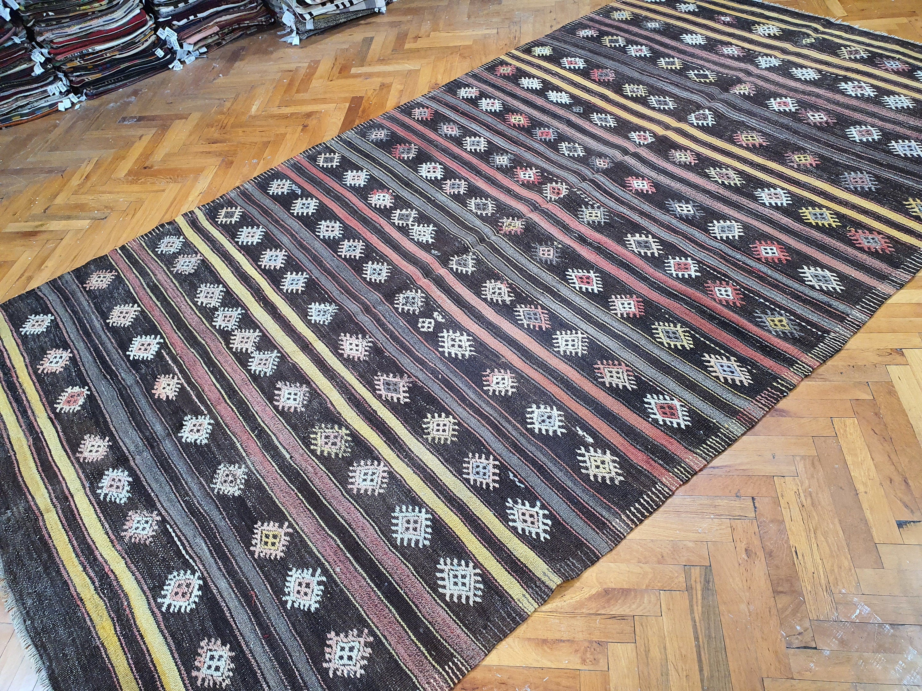 Turkish Kilim Rug 10 x 6 ft, Vintage Cicim Rug